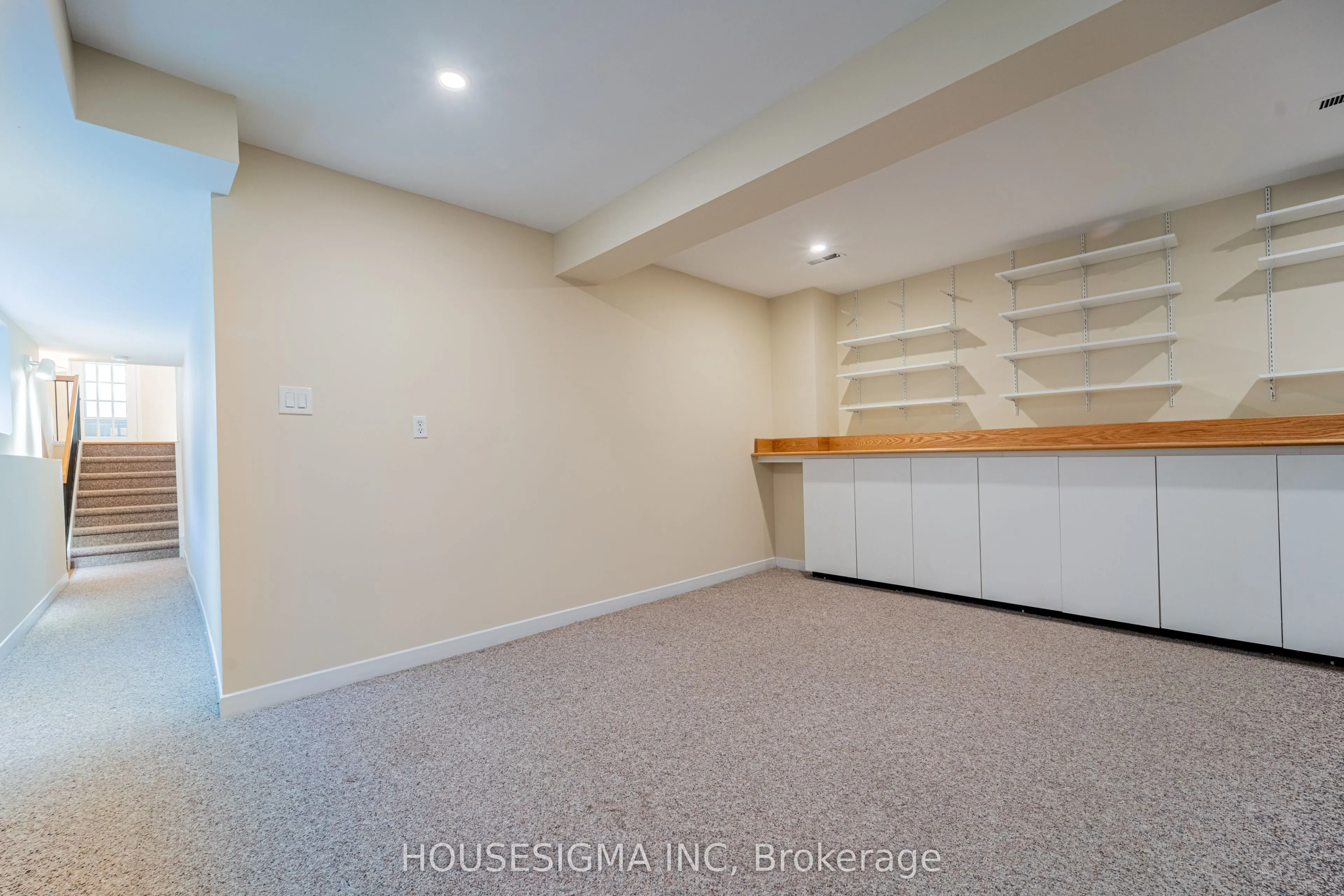43 Sweetland Avenue