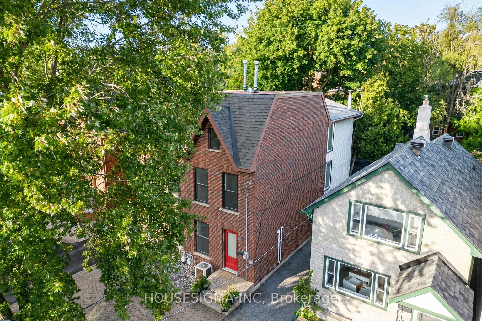 43 Sweetland Avenue