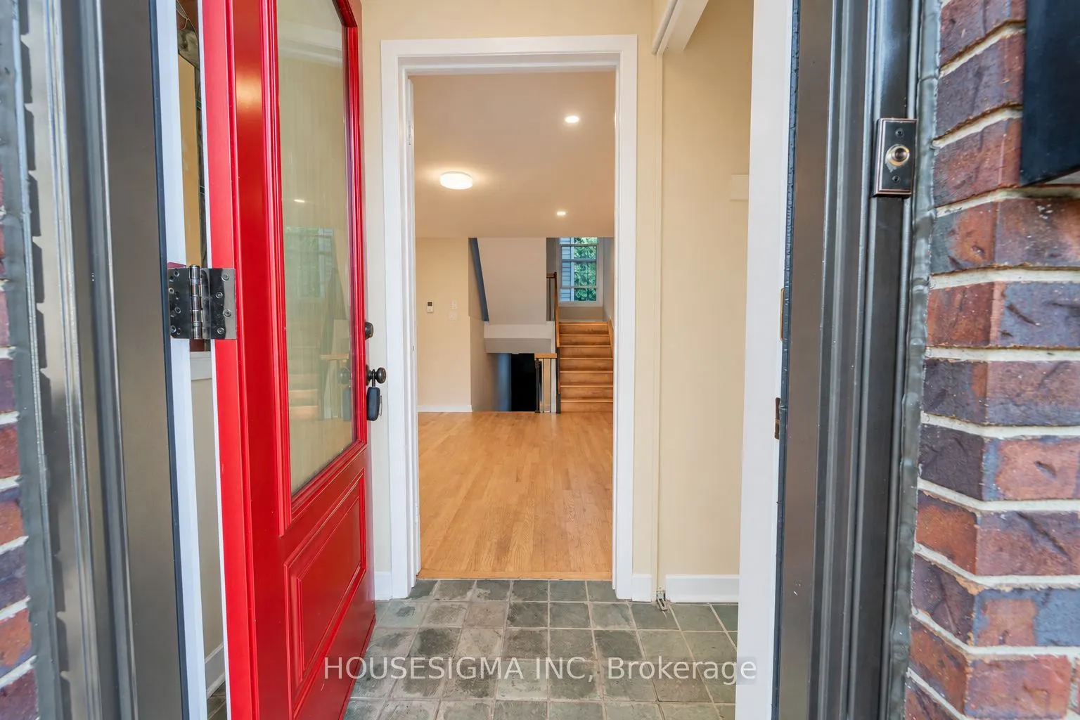 43 Sweetland Avenue