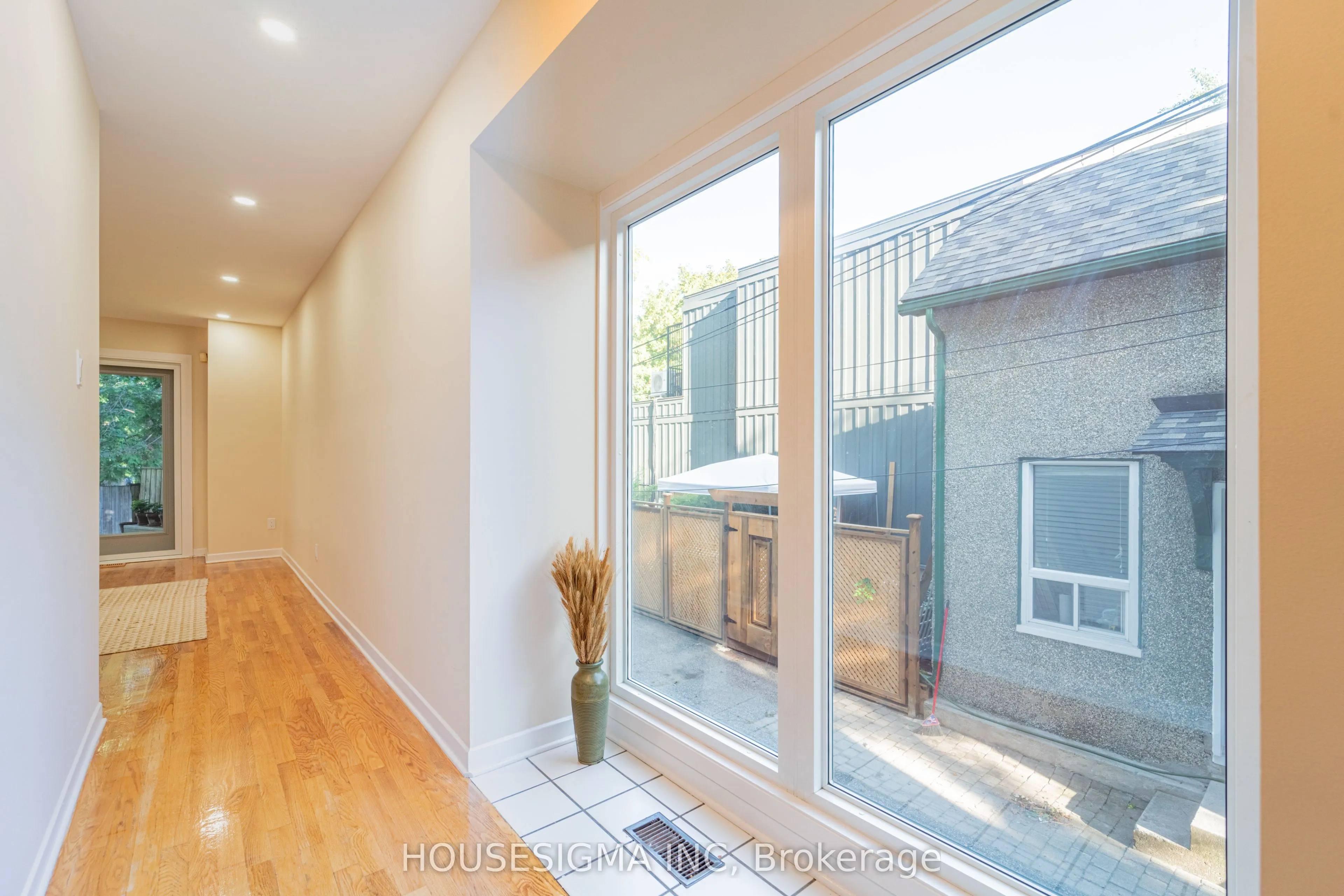 43 Sweetland Avenue
