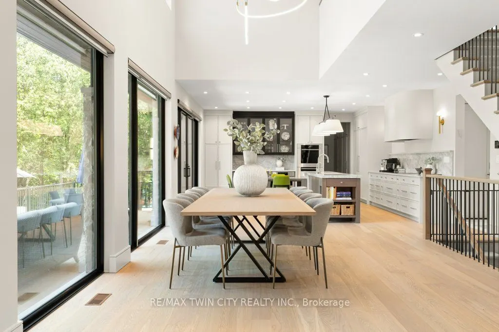26 Golfview Place