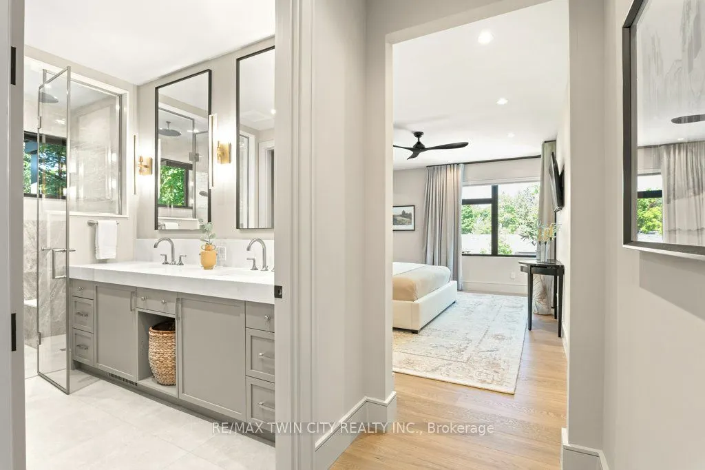 26 Golfview Place