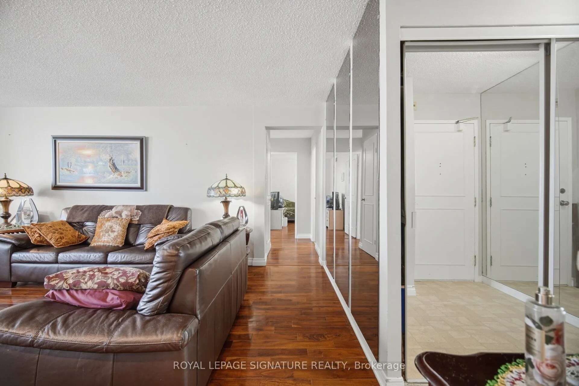 375 King Street N #802