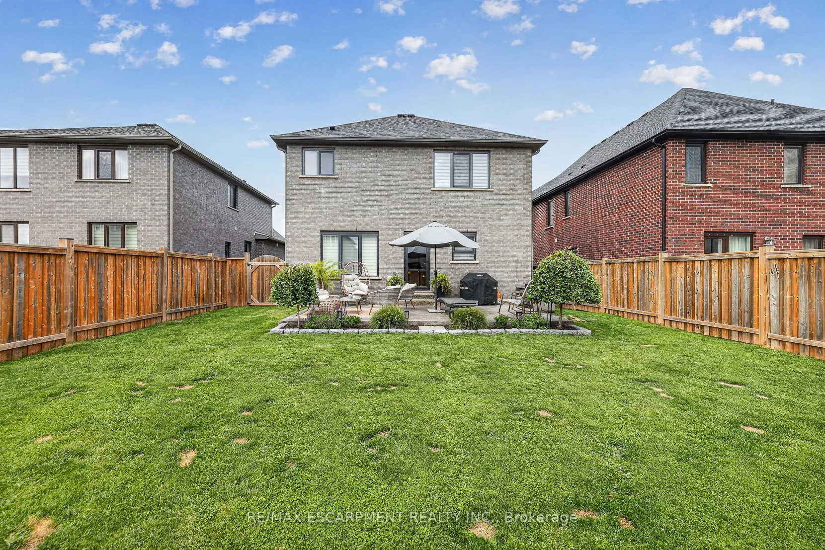9 Gibbons Road
