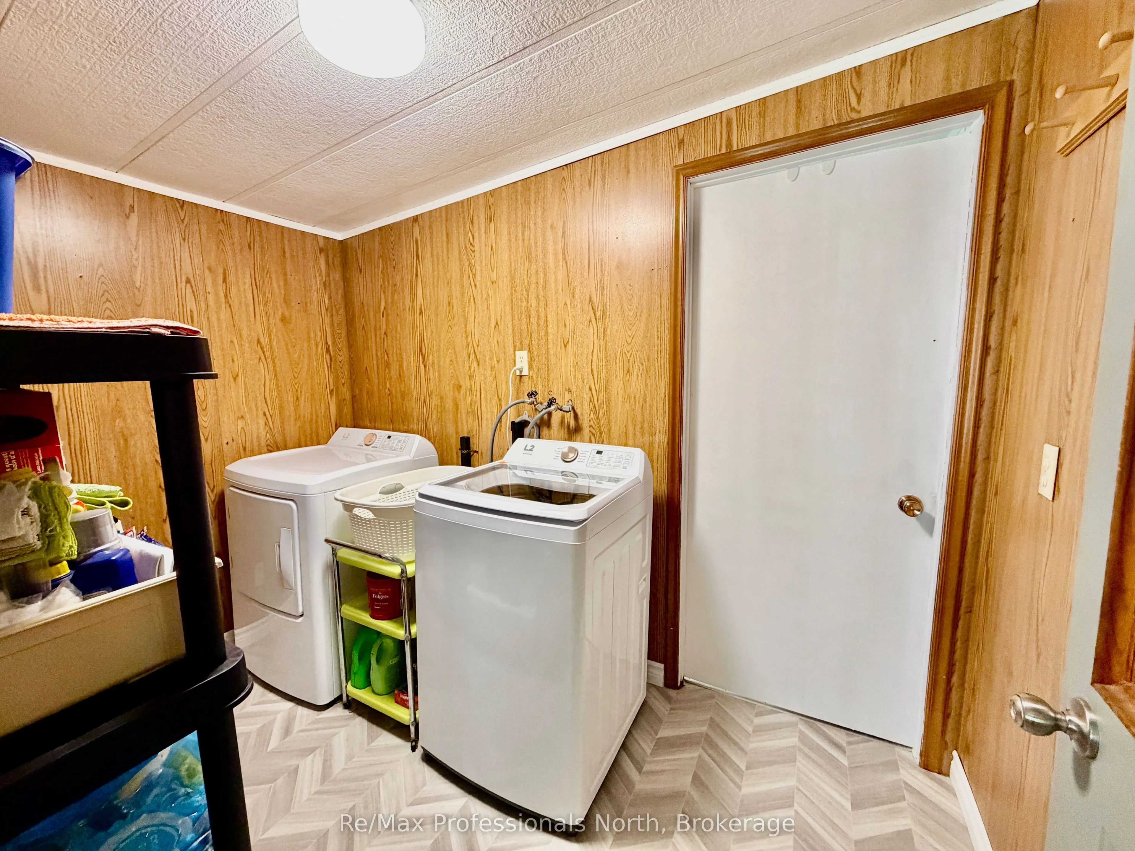 1007 RACOON Road #2