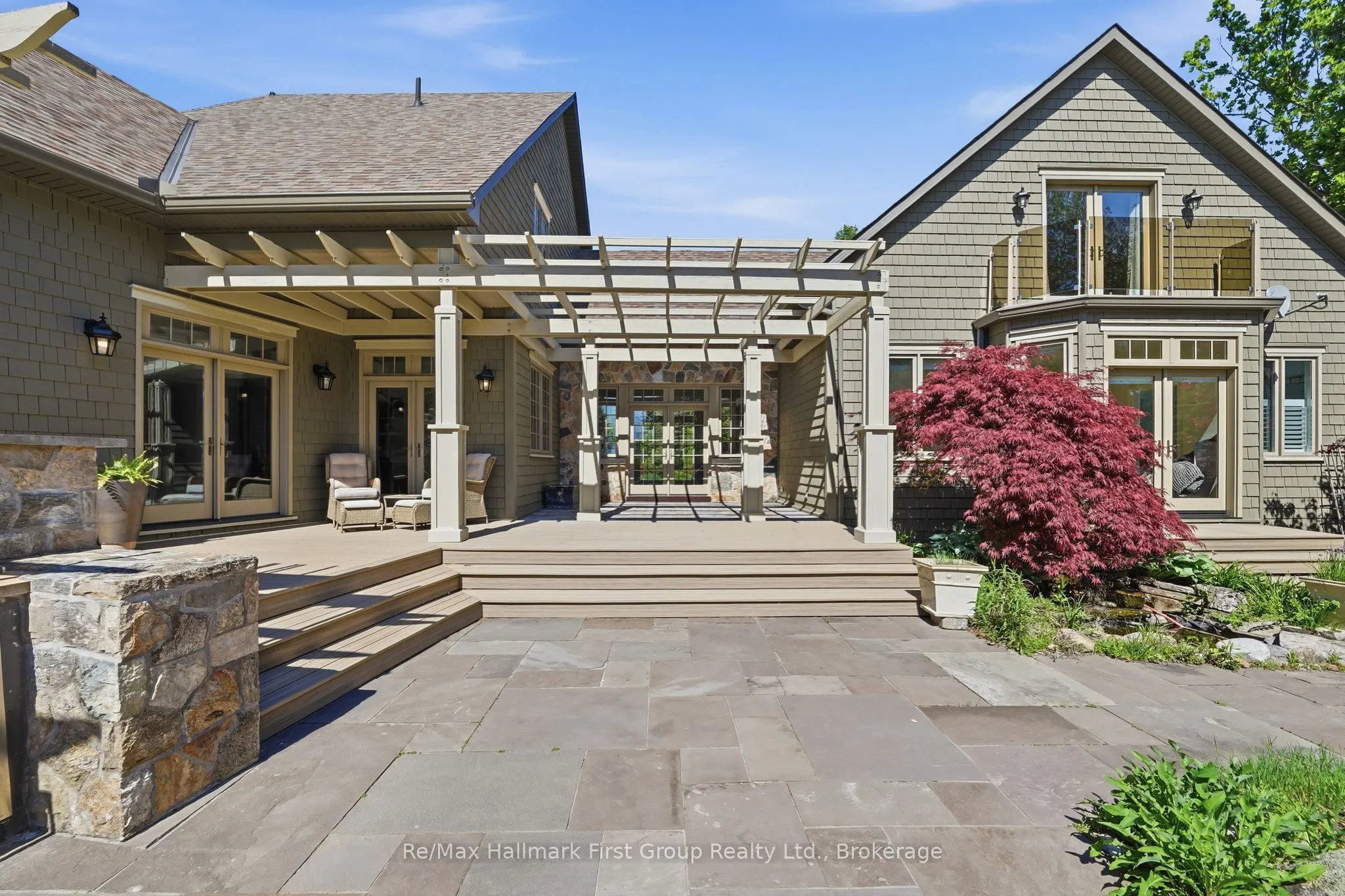 3121 Theatre Road N