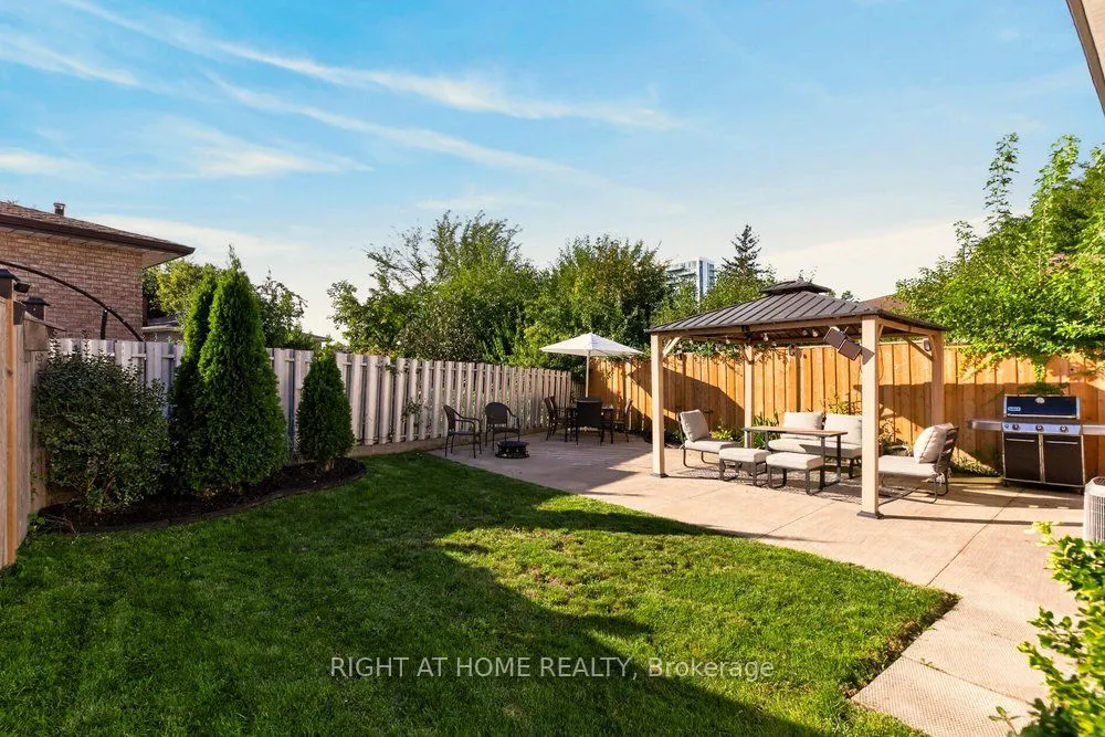 168 Berkindale Drive