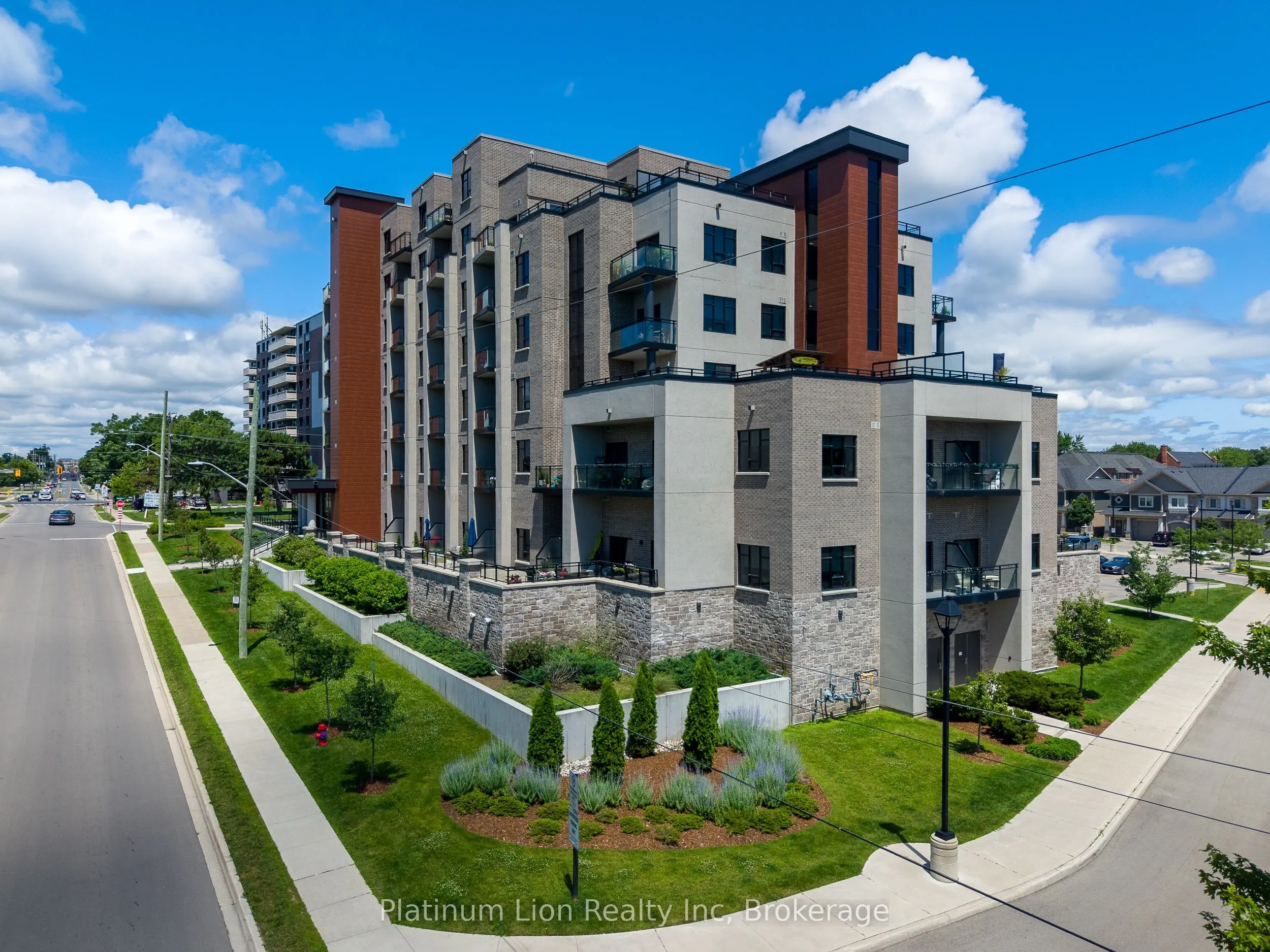 30 Hamilton Street S #201