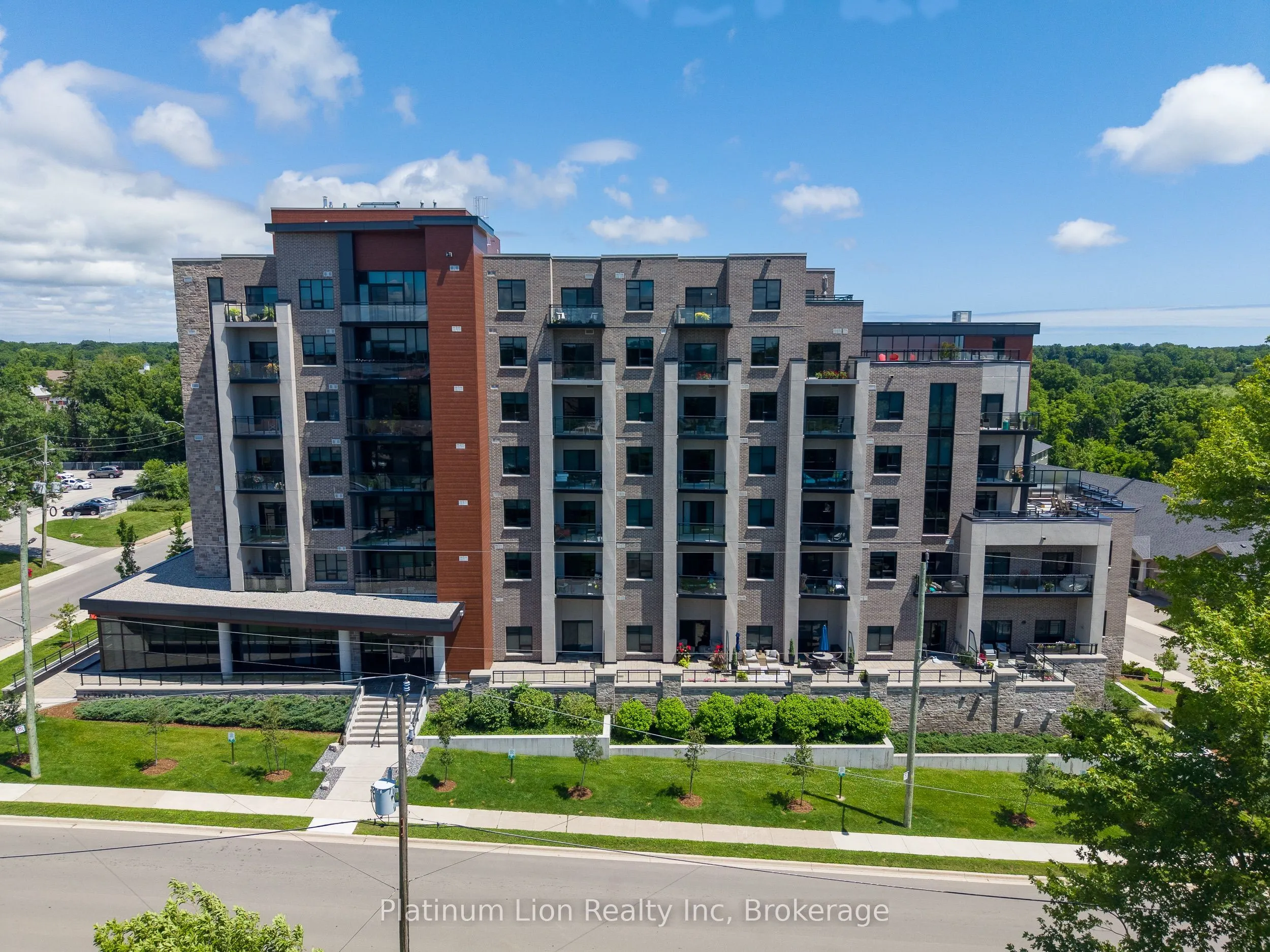 30 Hamilton Street S #201