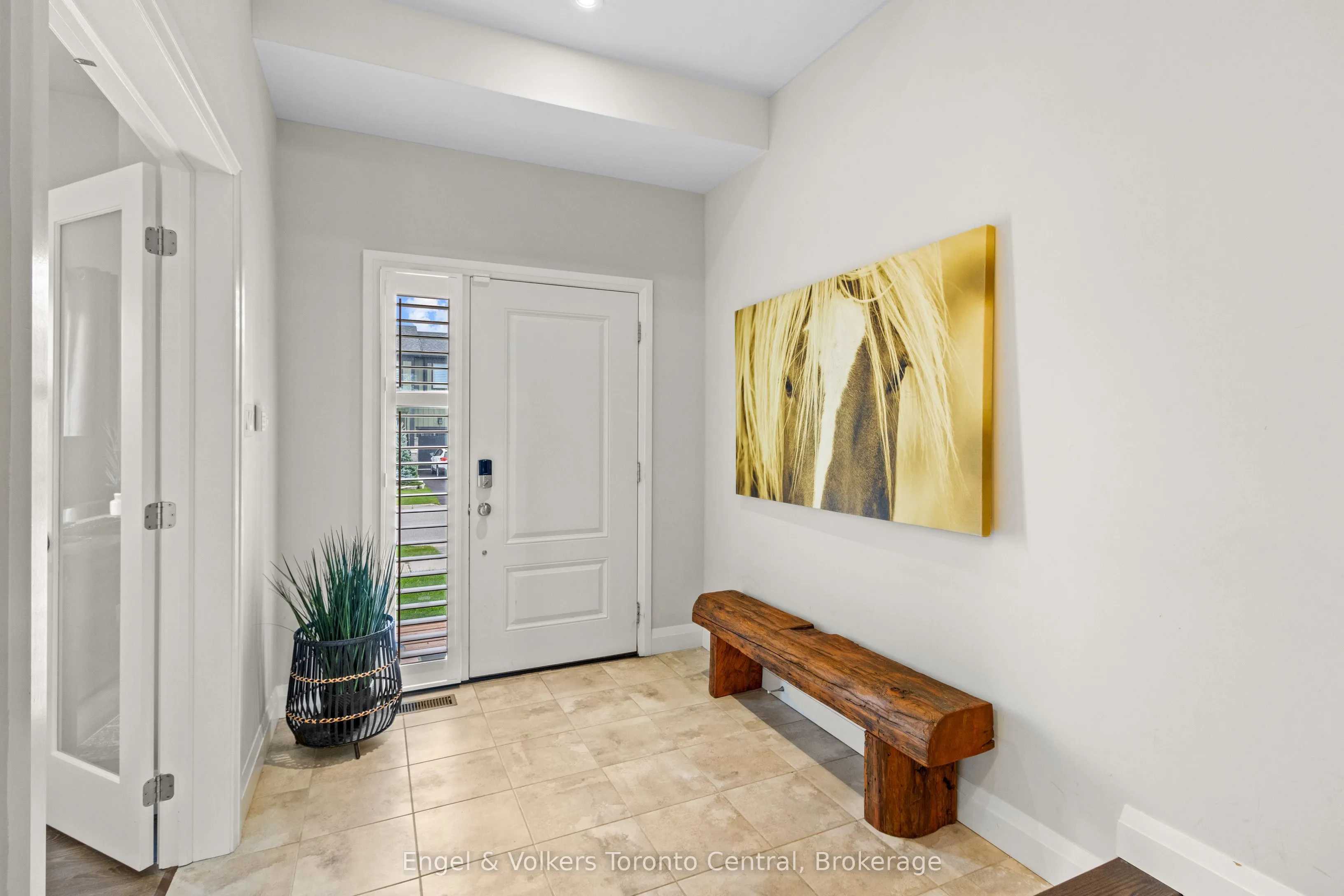360 YELLOW BIRCH Crescent