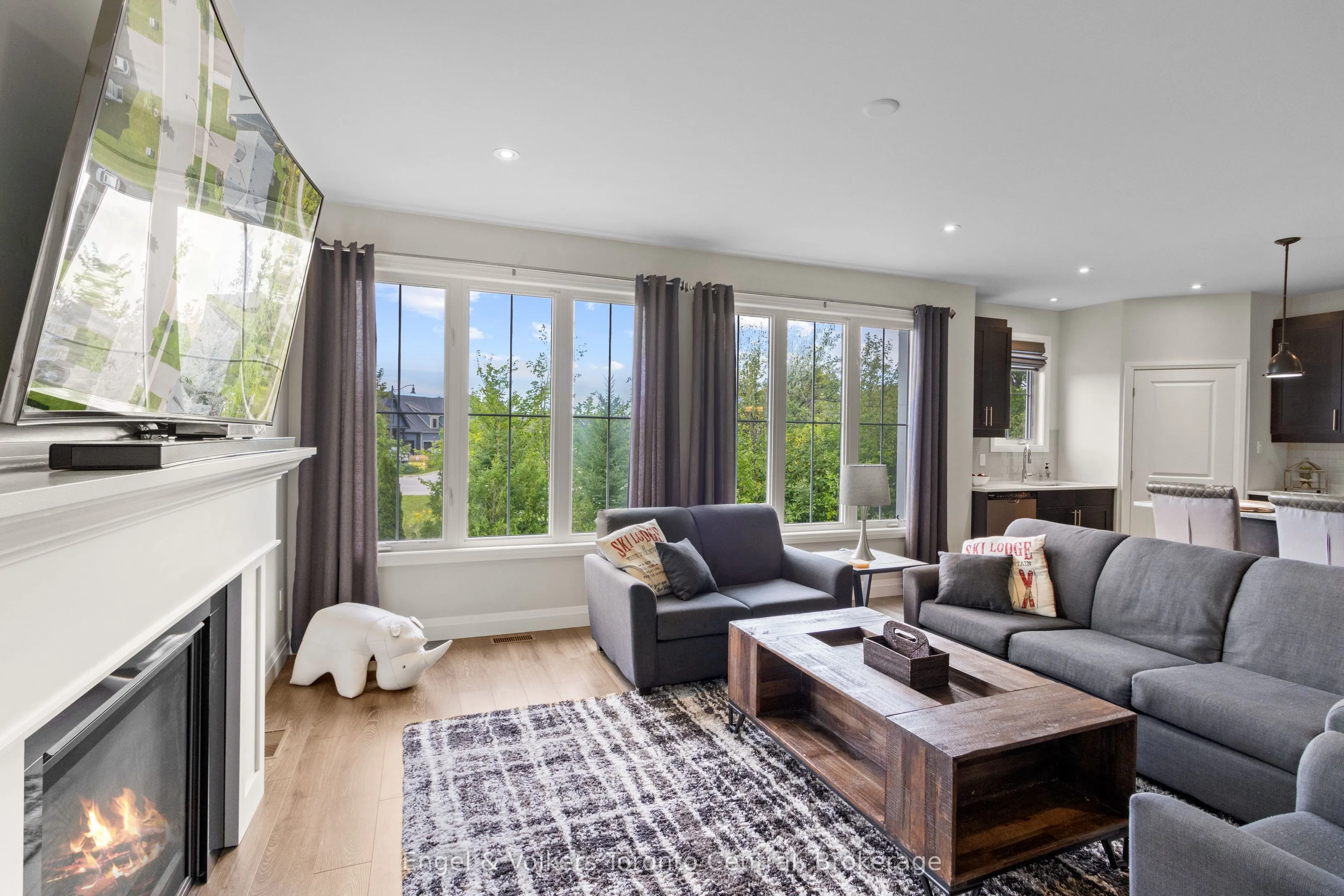 360 YELLOW BIRCH Crescent