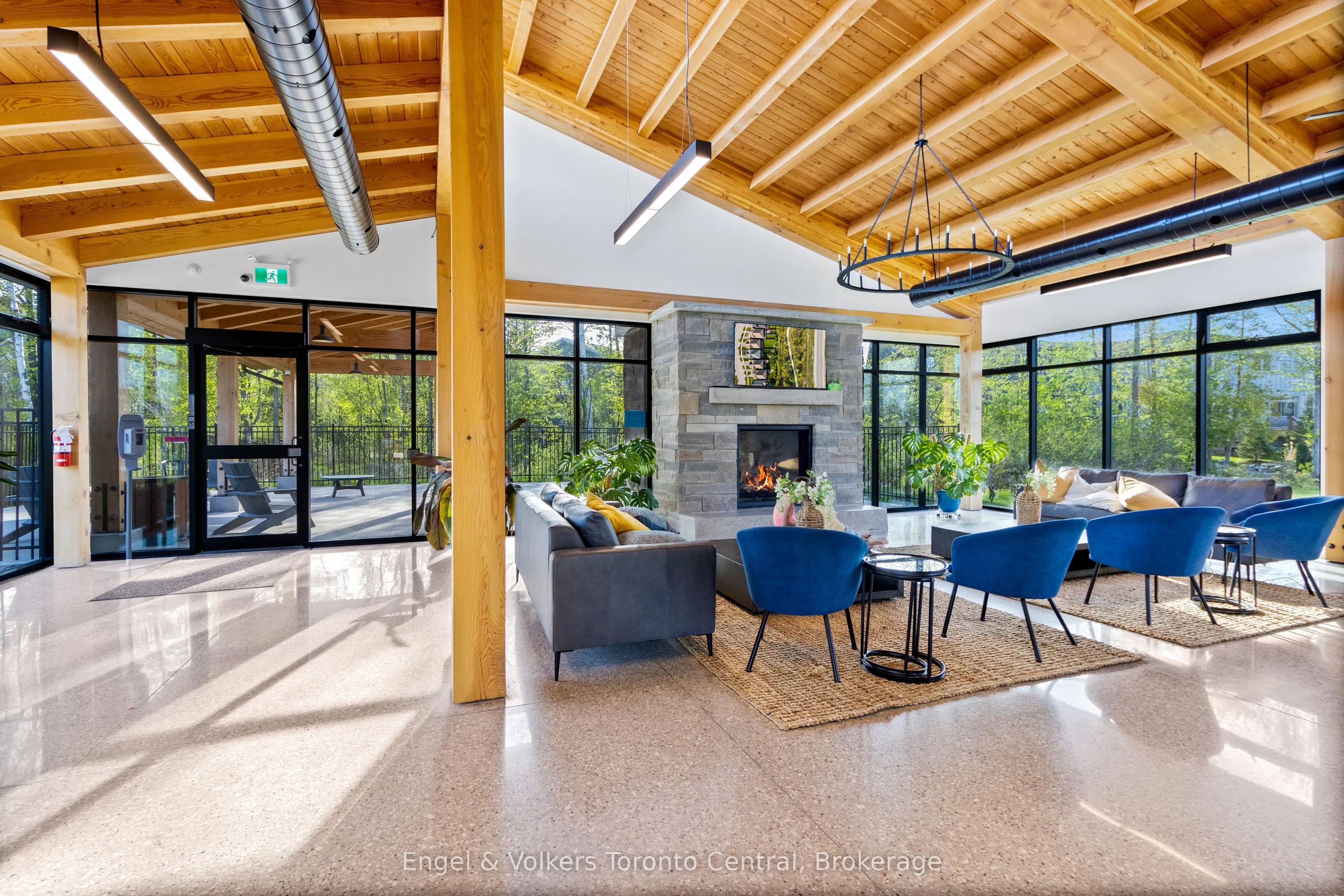 360 YELLOW BIRCH Crescent