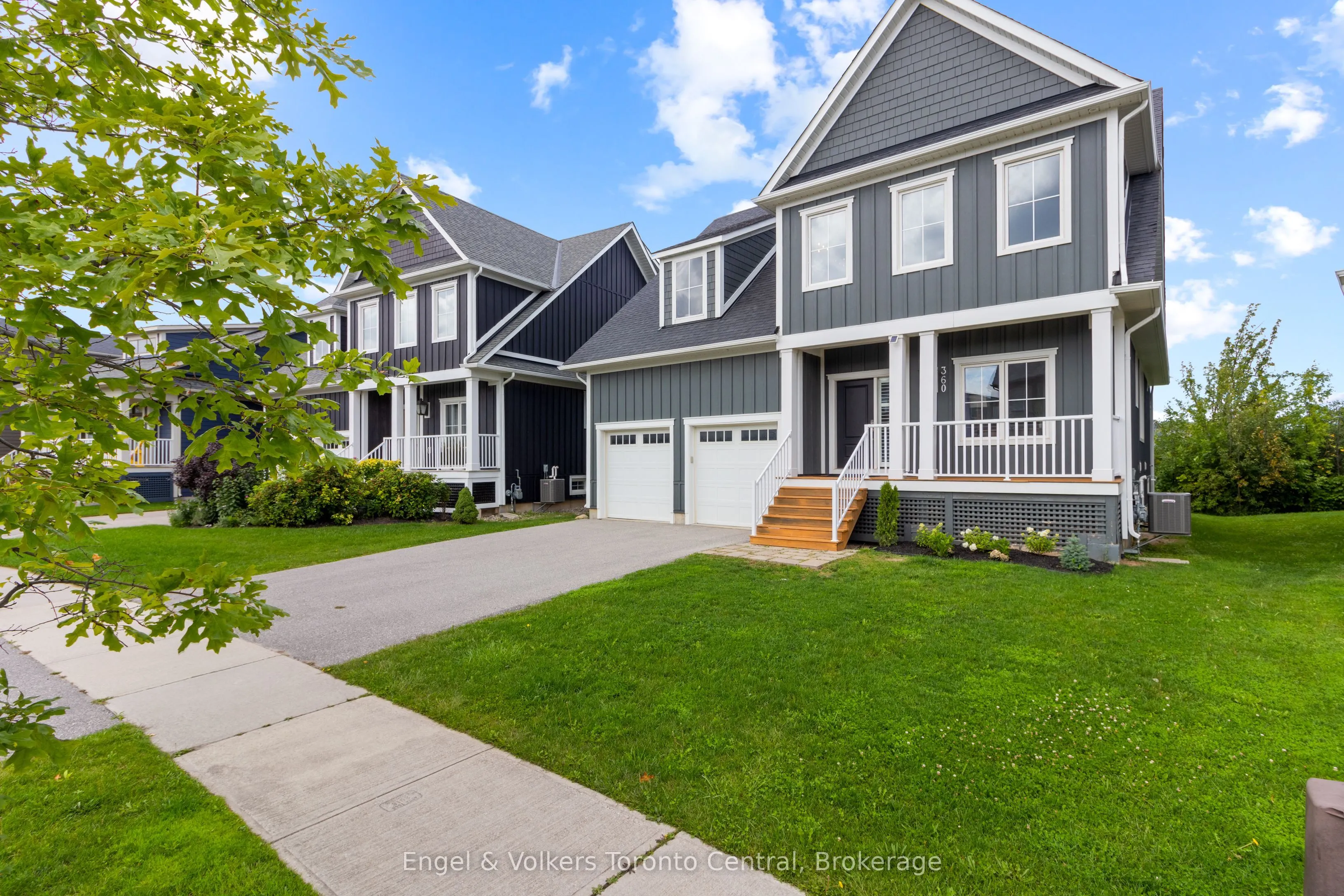 360 YELLOW BIRCH Crescent
