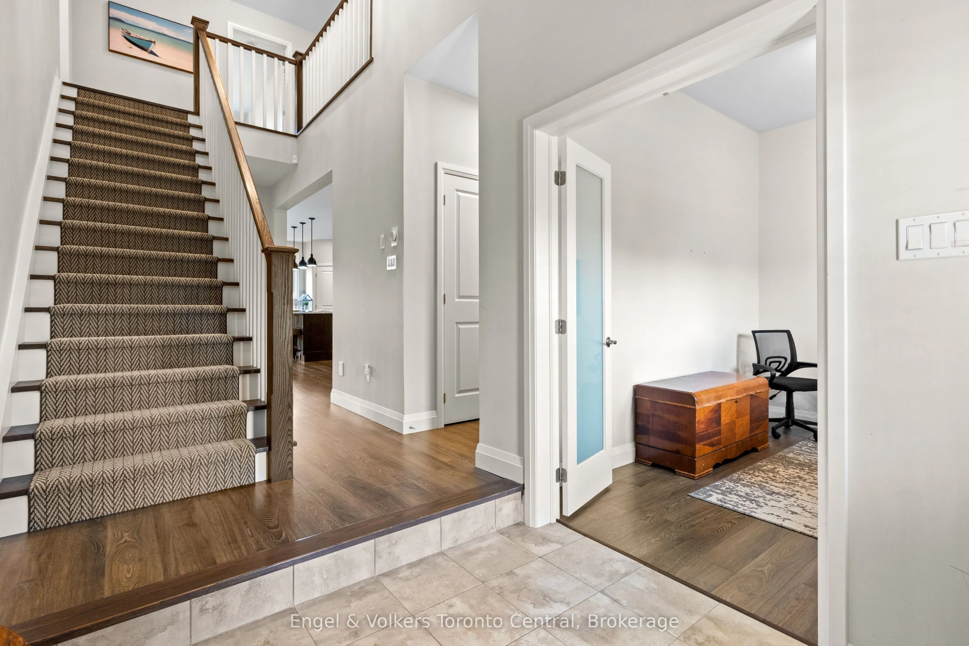 360 YELLOW BIRCH Crescent