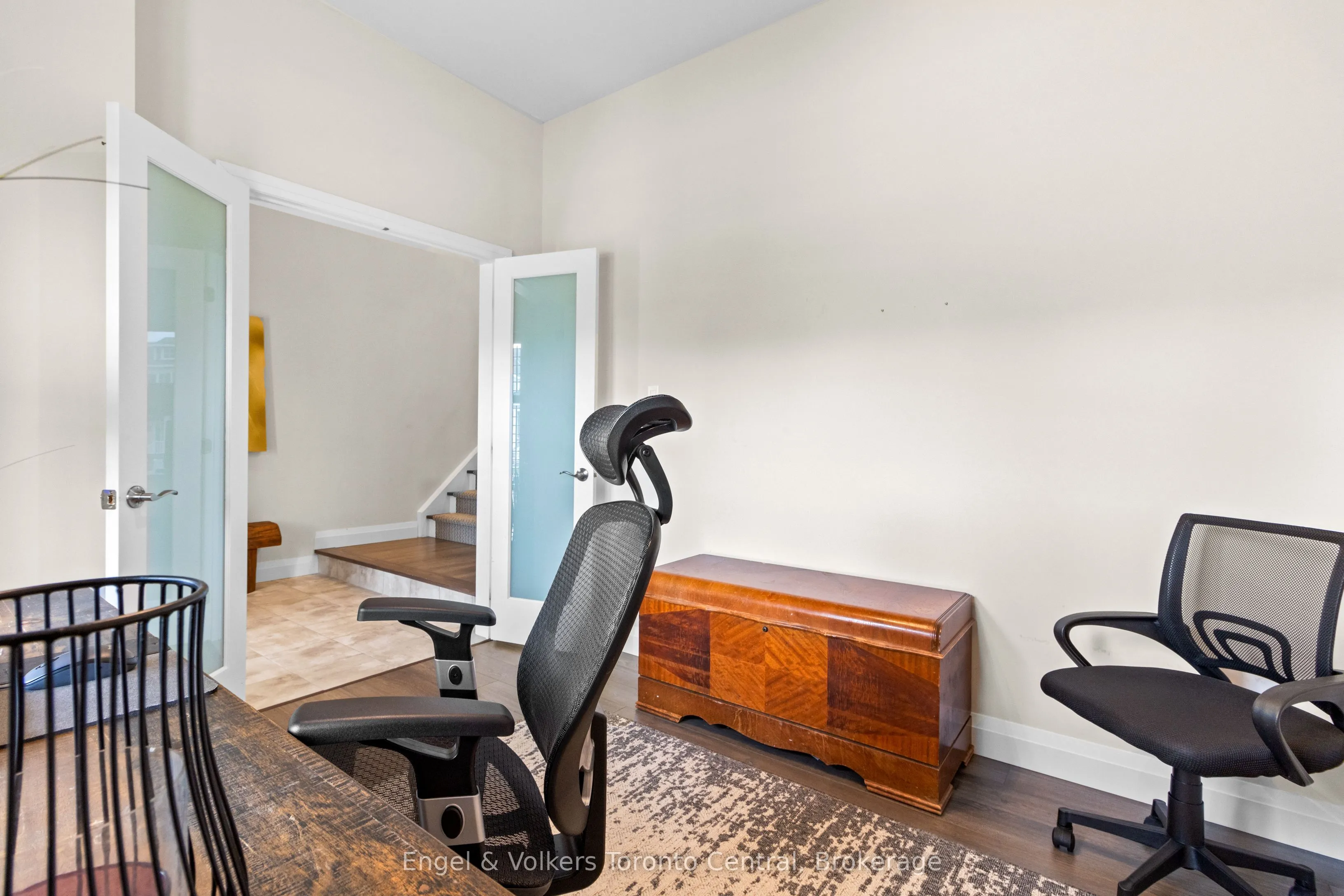360 YELLOW BIRCH Crescent