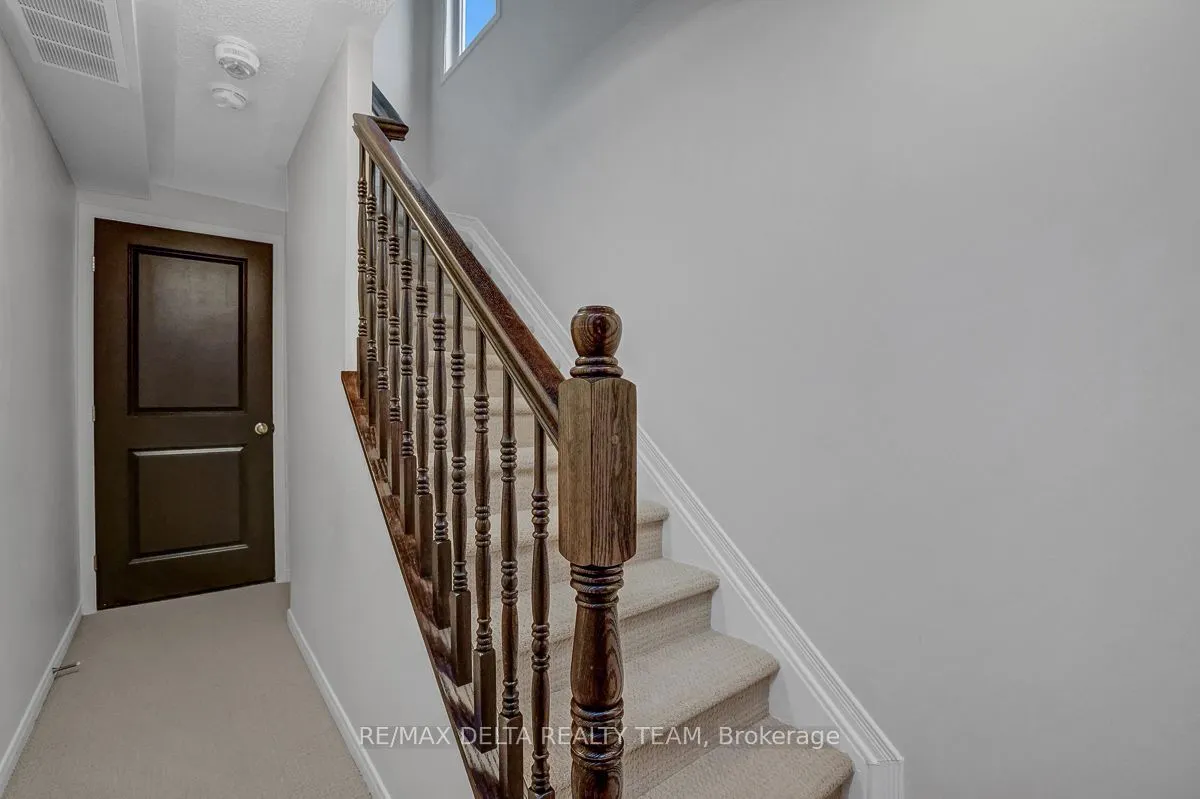 275 Eric Czapnik Way