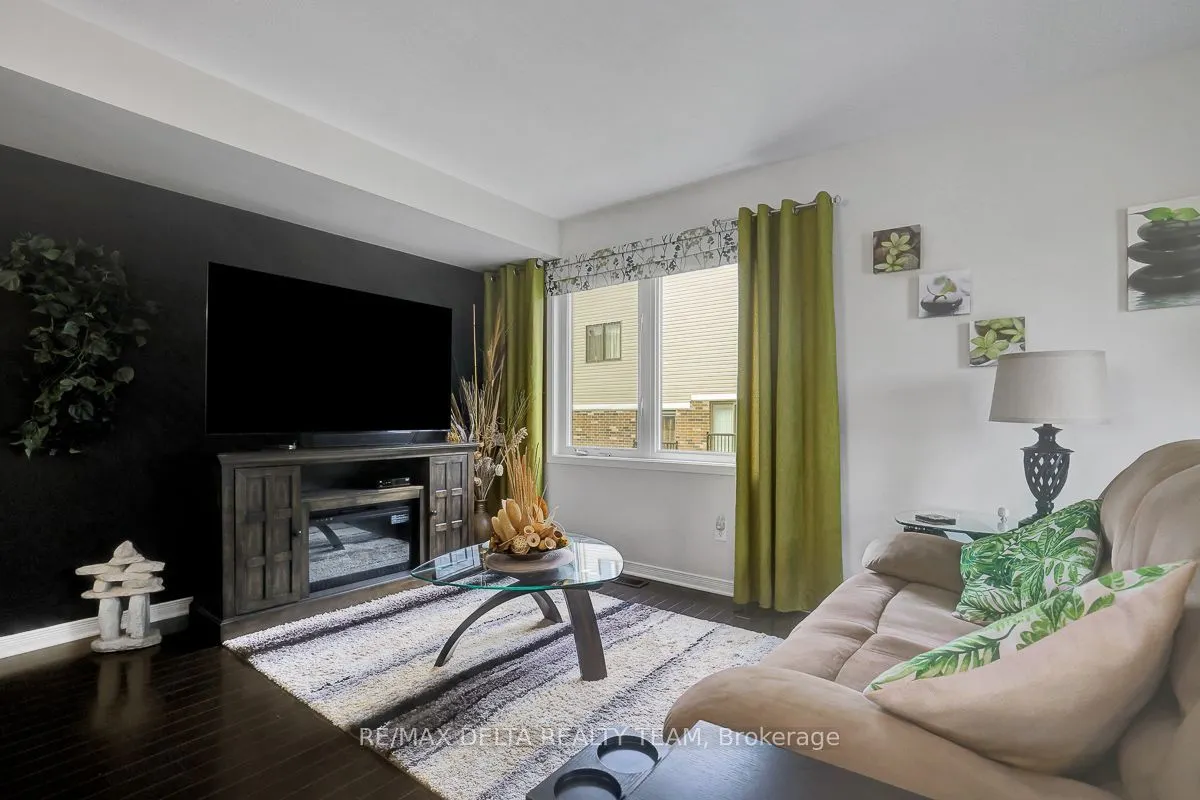 275 Eric Czapnik Way