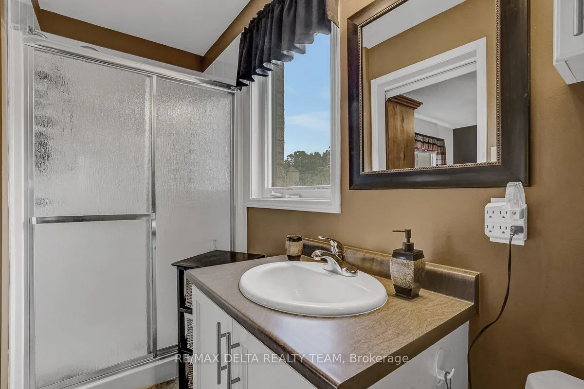 275 Eric Czapnik Way