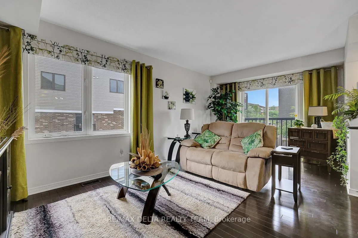 275 Eric Czapnik Way