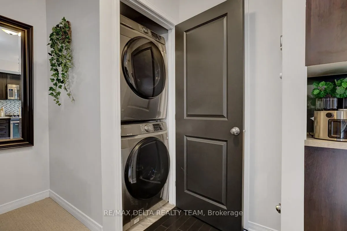 275 Eric Czapnik Way