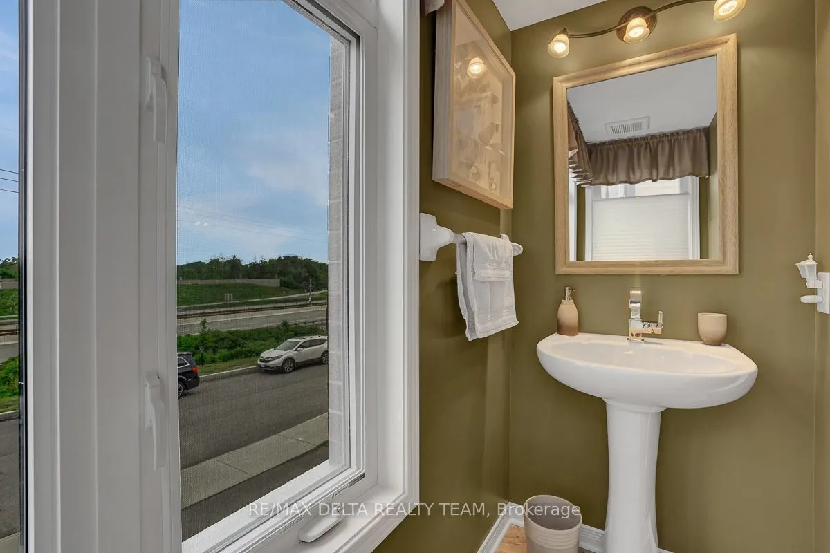275 Eric Czapnik Way