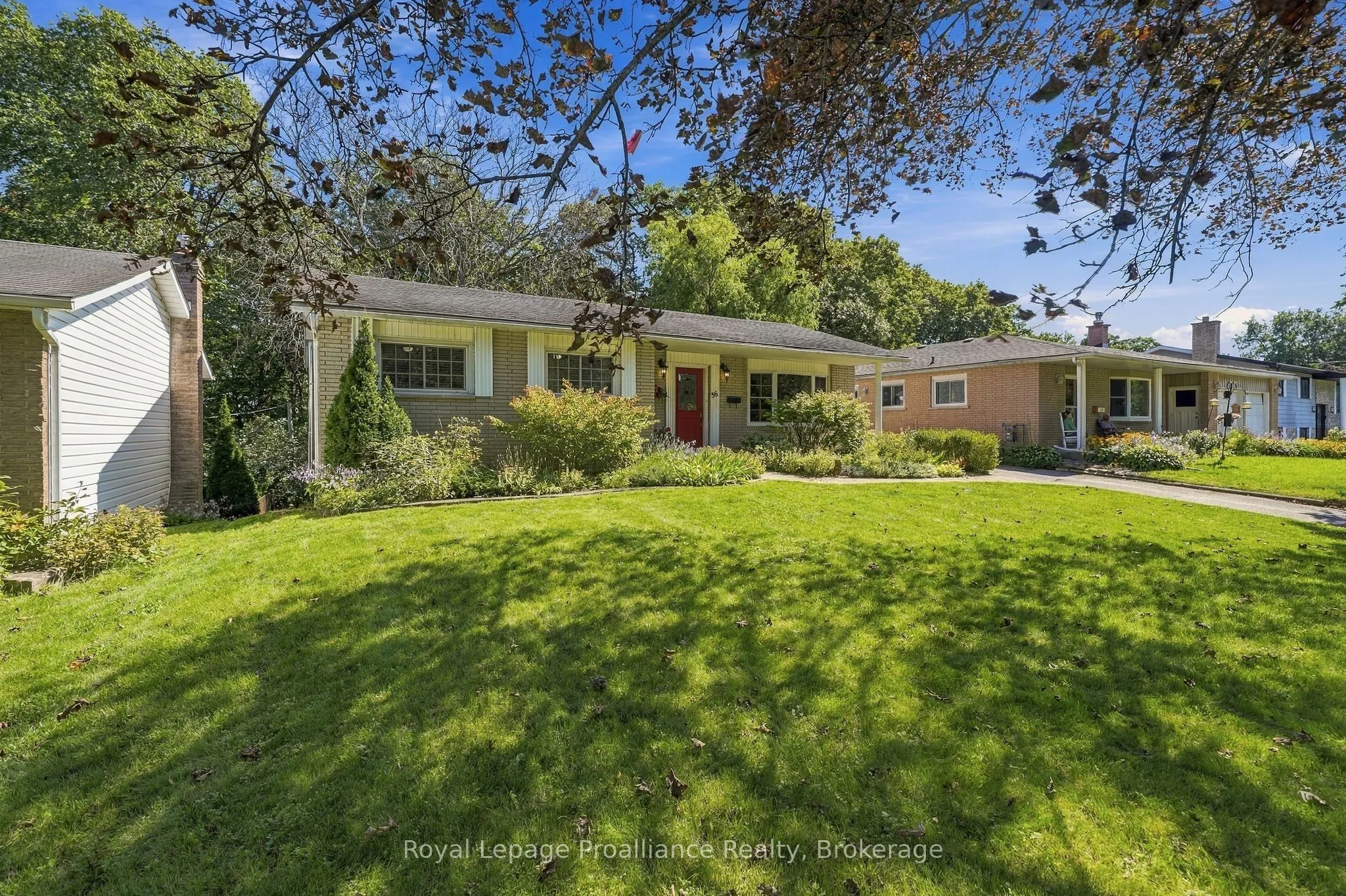 36 Parkview Heights