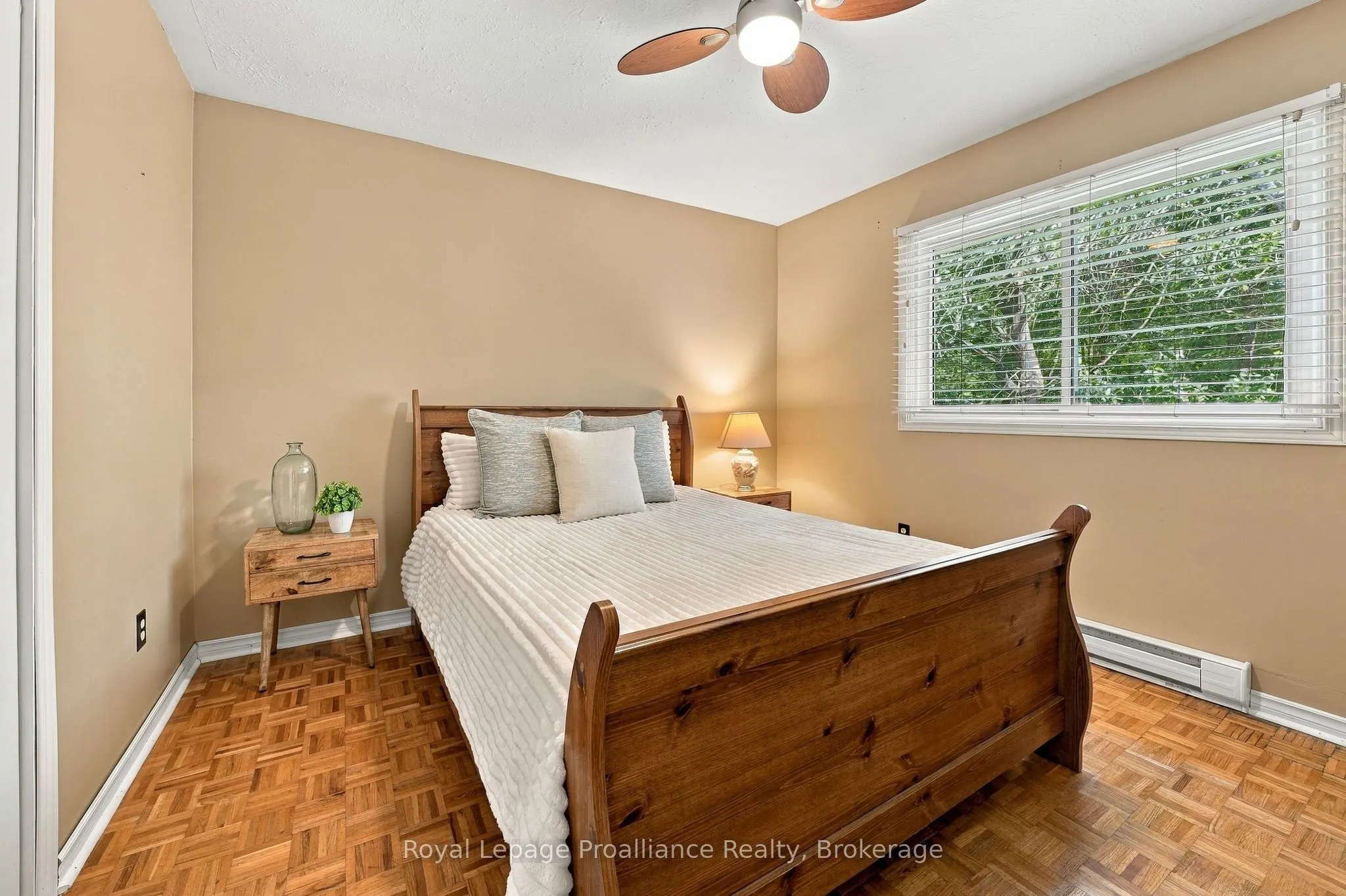 36 Parkview Heights