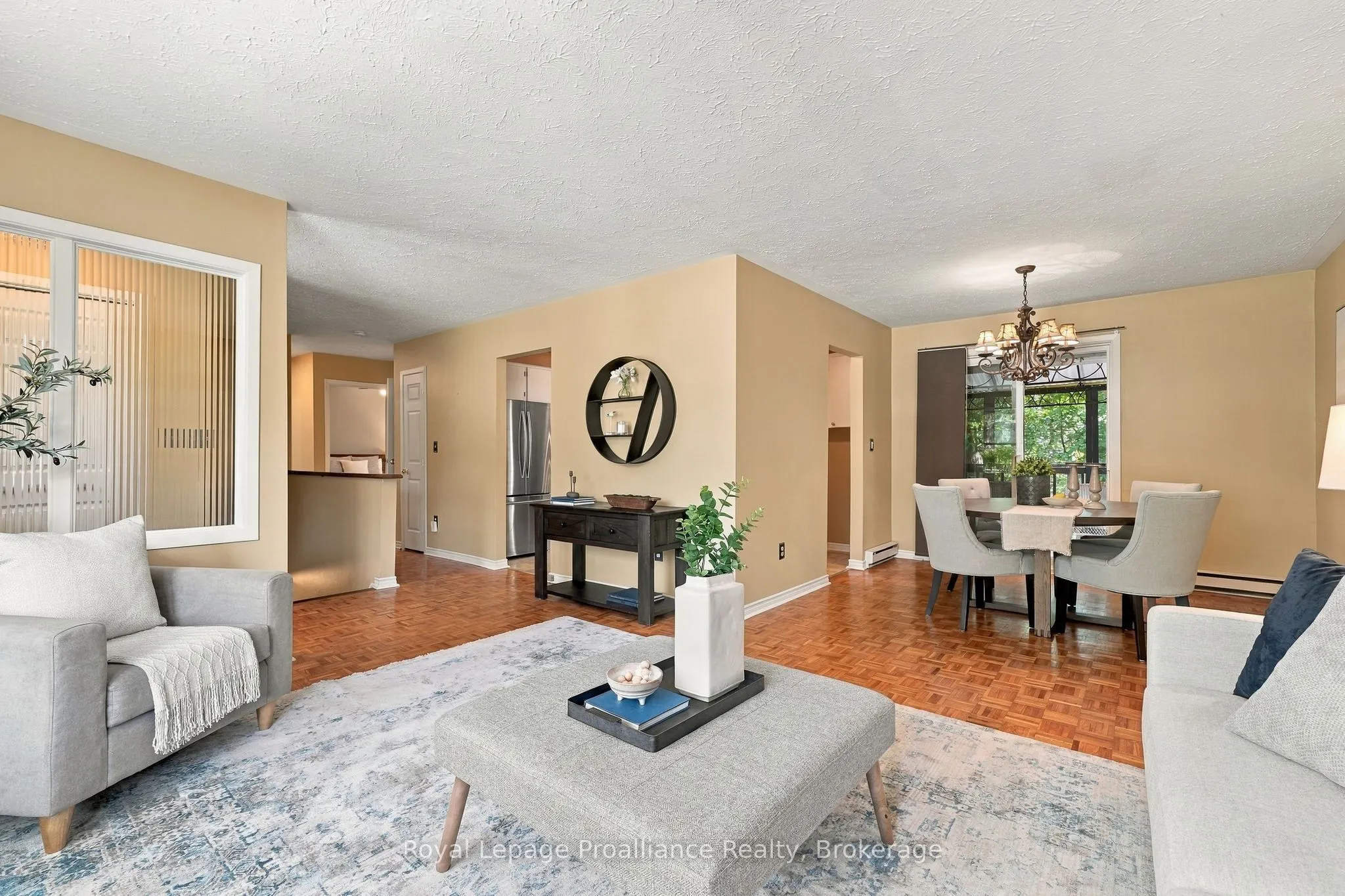36 Parkview Heights