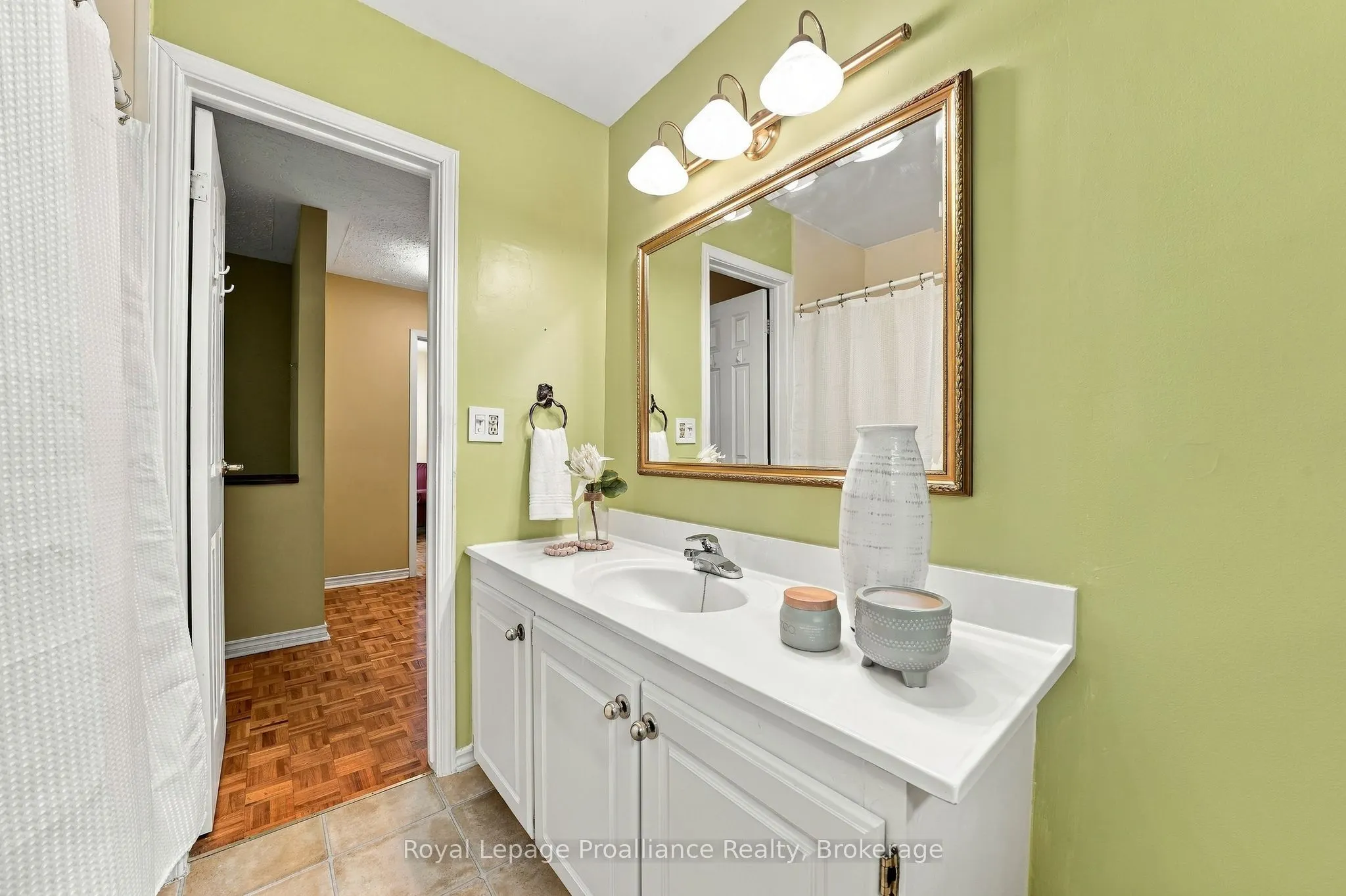 36 Parkview Heights