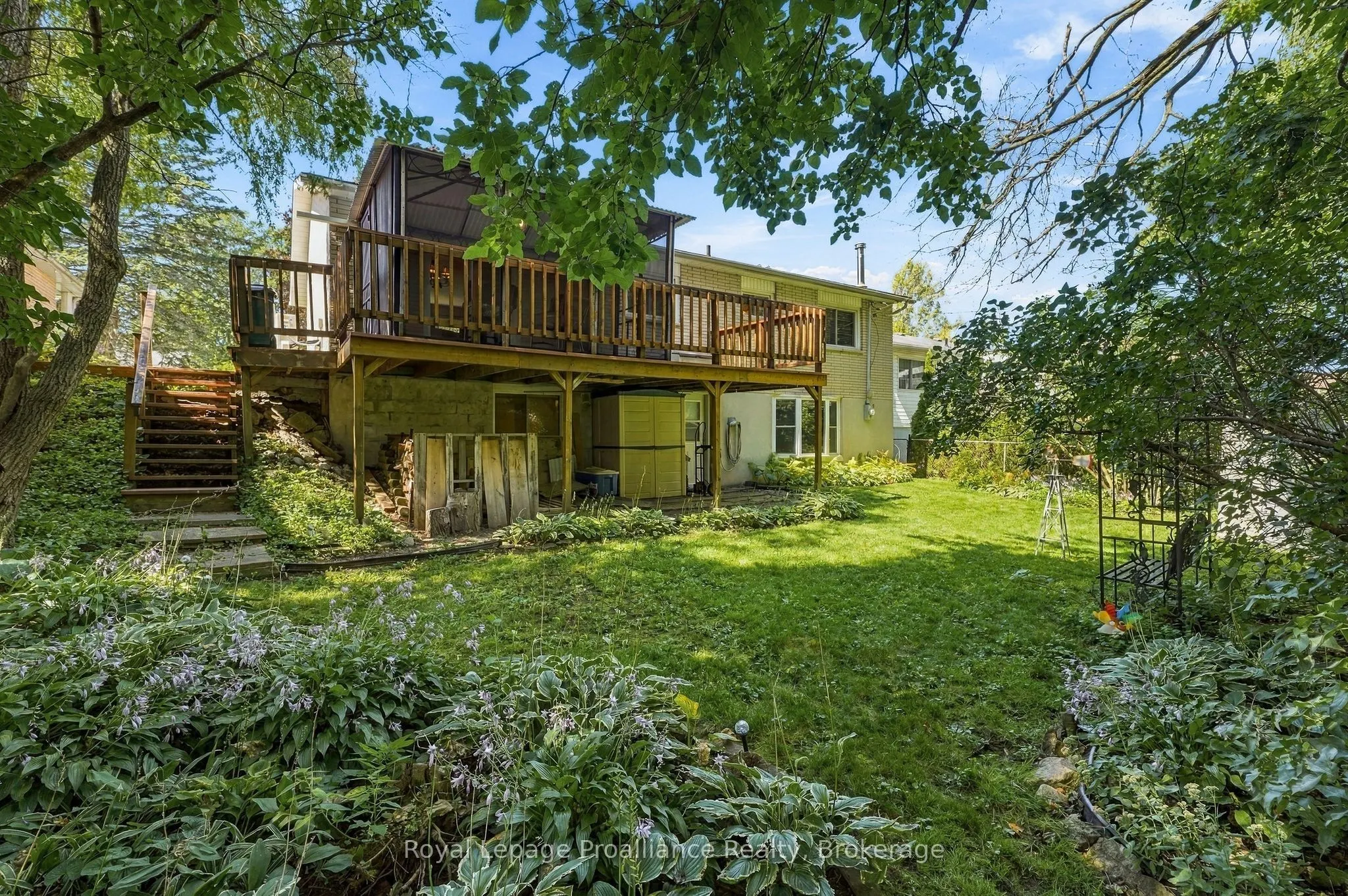 36 Parkview Heights