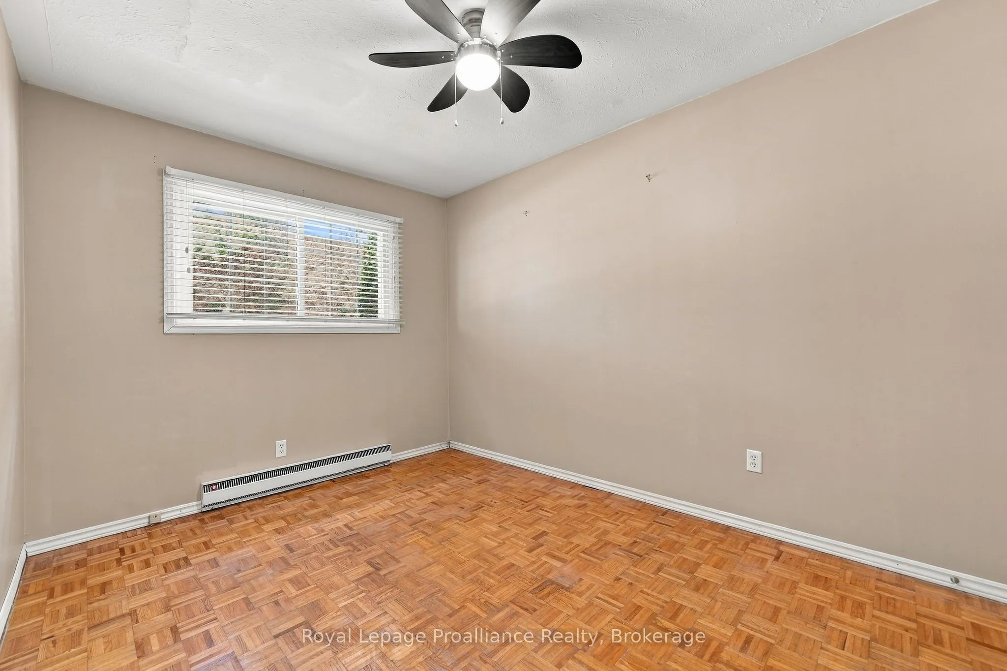 36 Parkview Heights