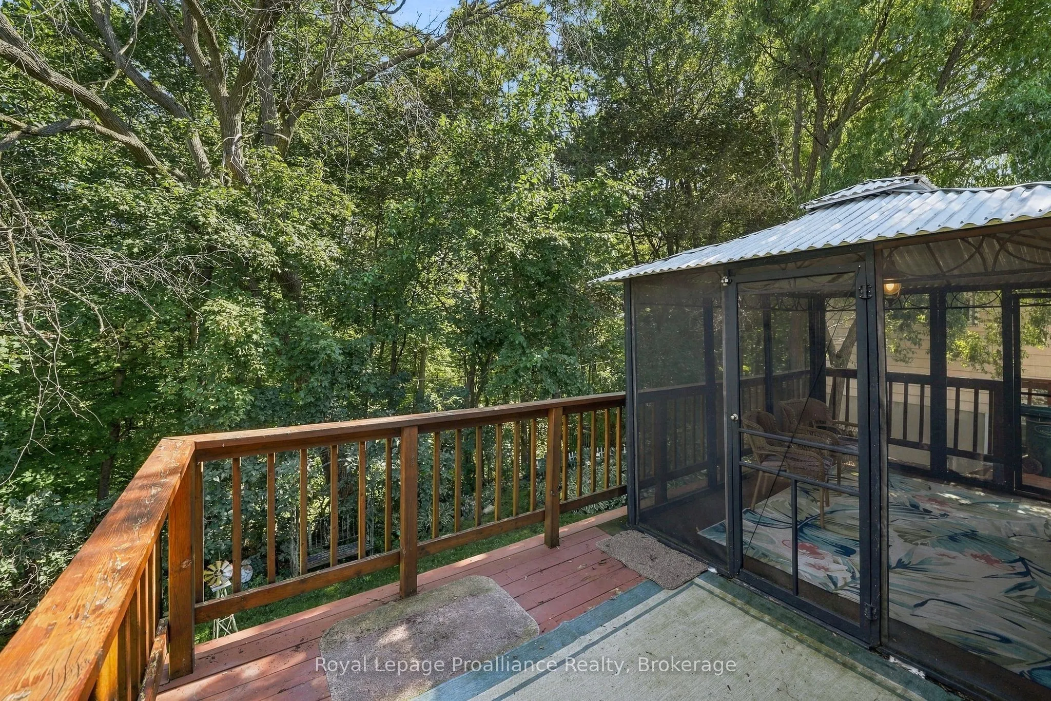 36 Parkview Heights