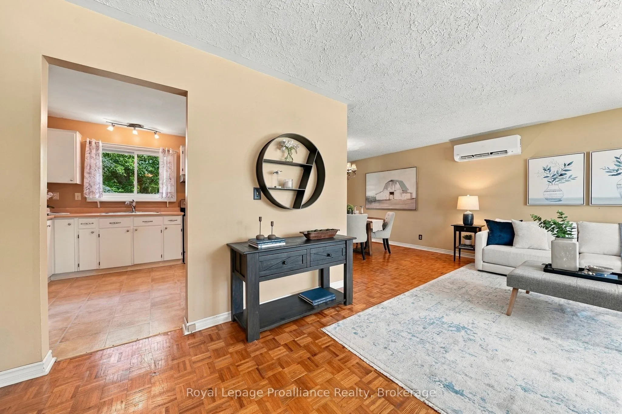 36 Parkview Heights
