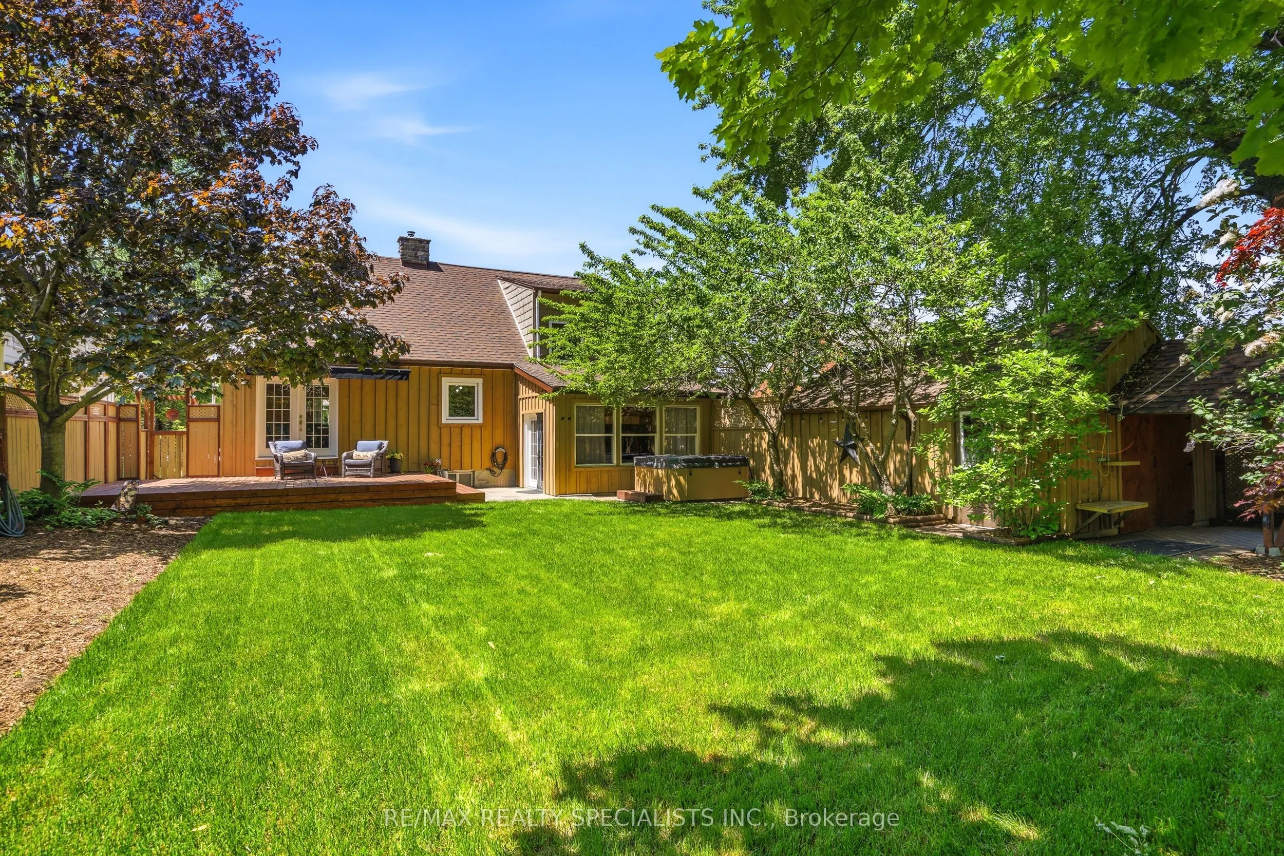 11 Kingsway Boulevard