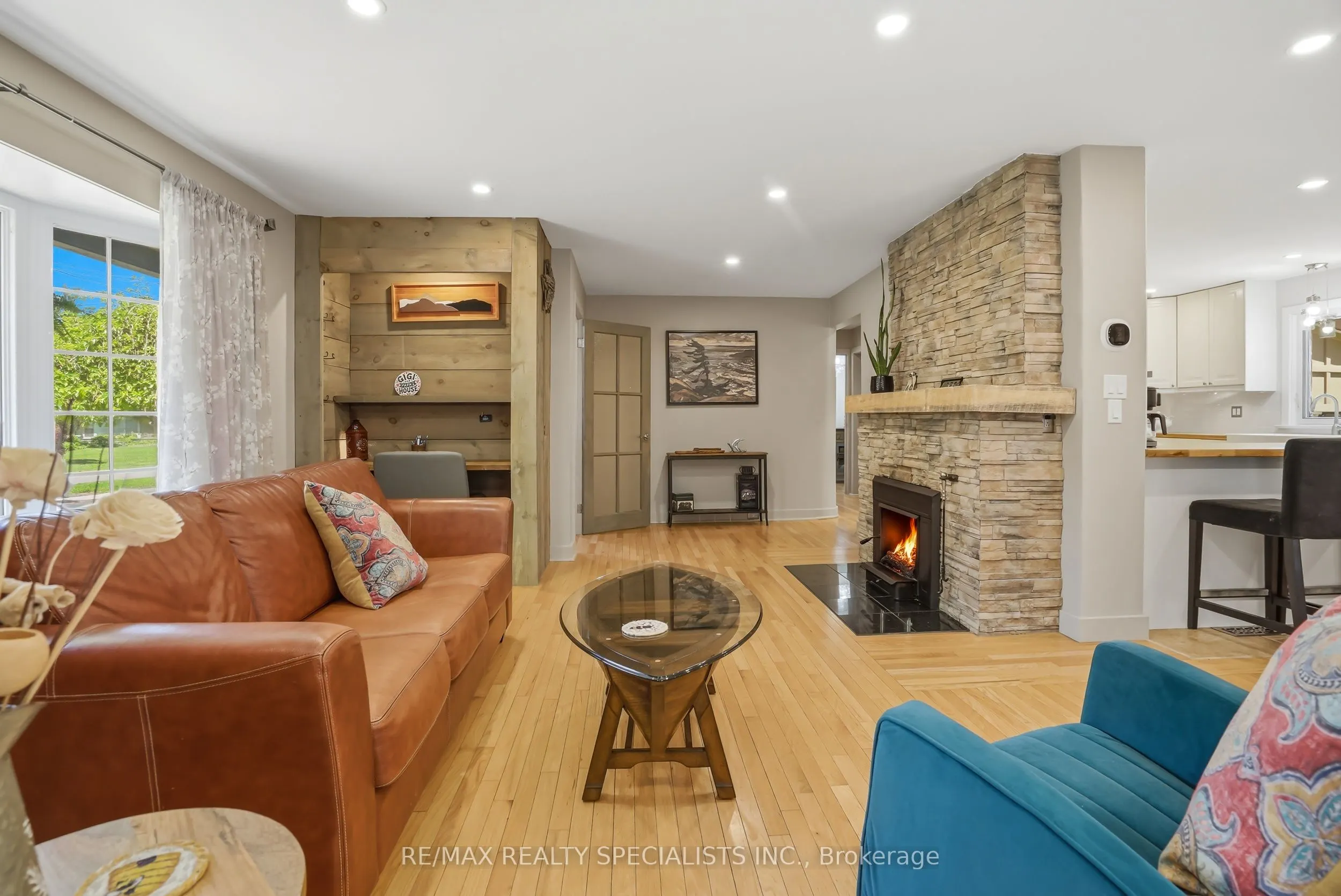 11 Kingsway Boulevard