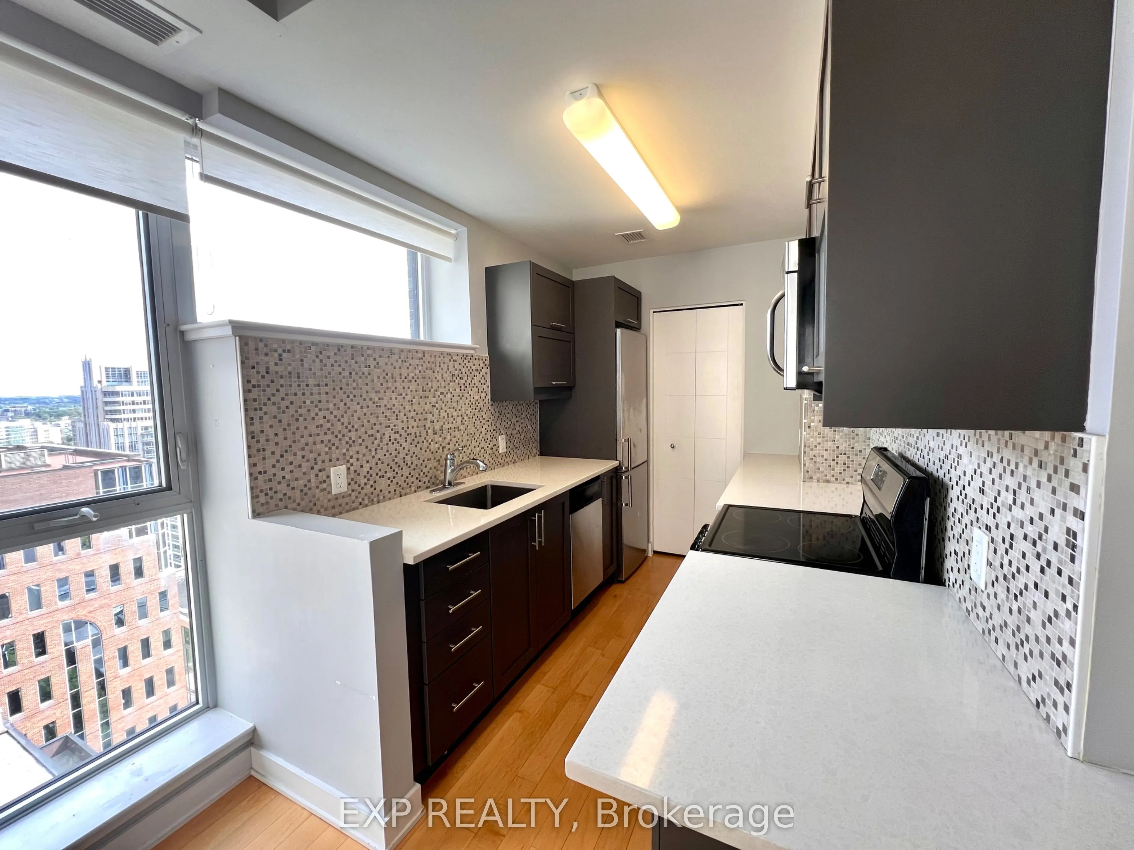 40 NEPEAN Street #2001