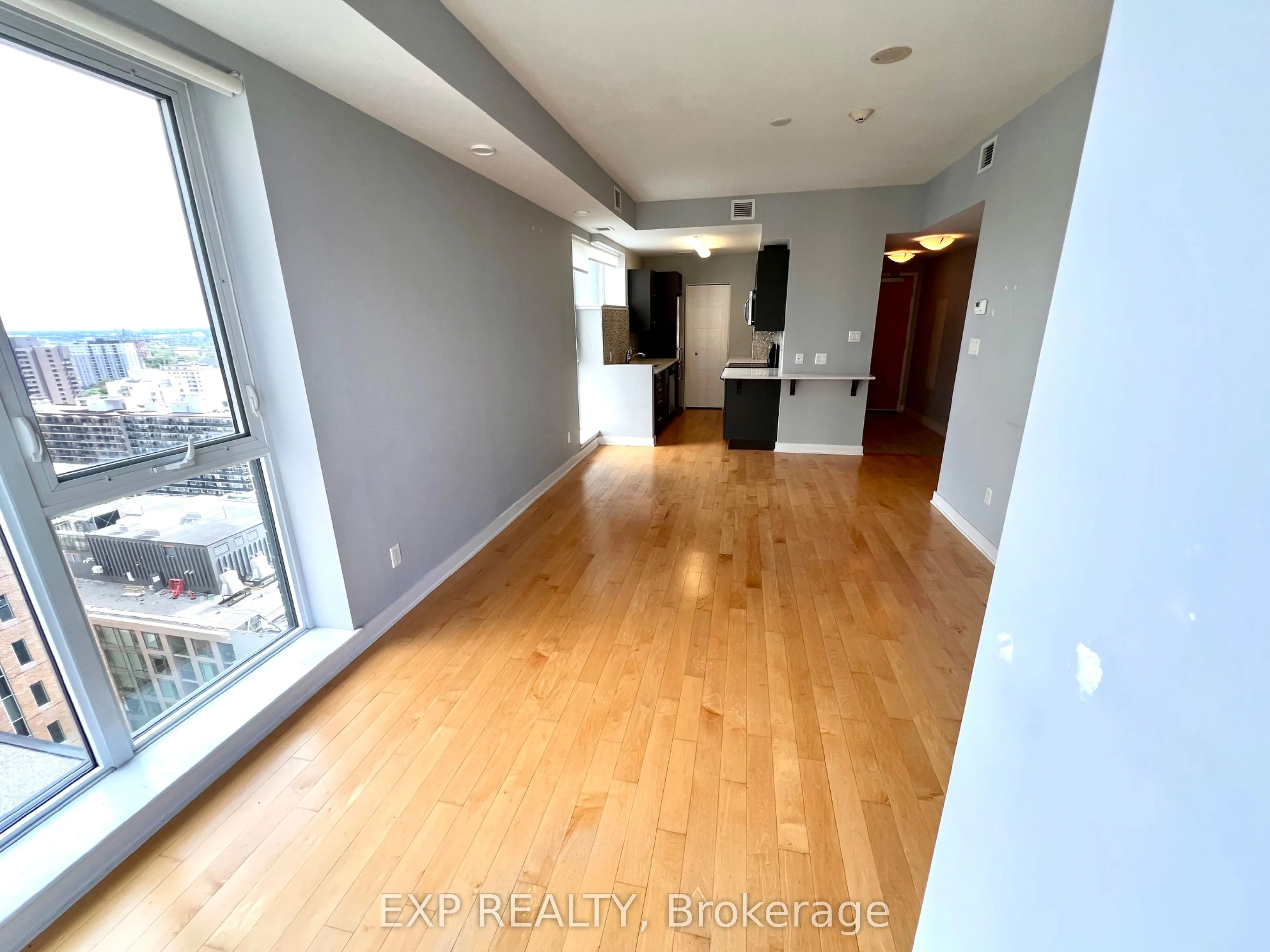 40 NEPEAN Street #2001