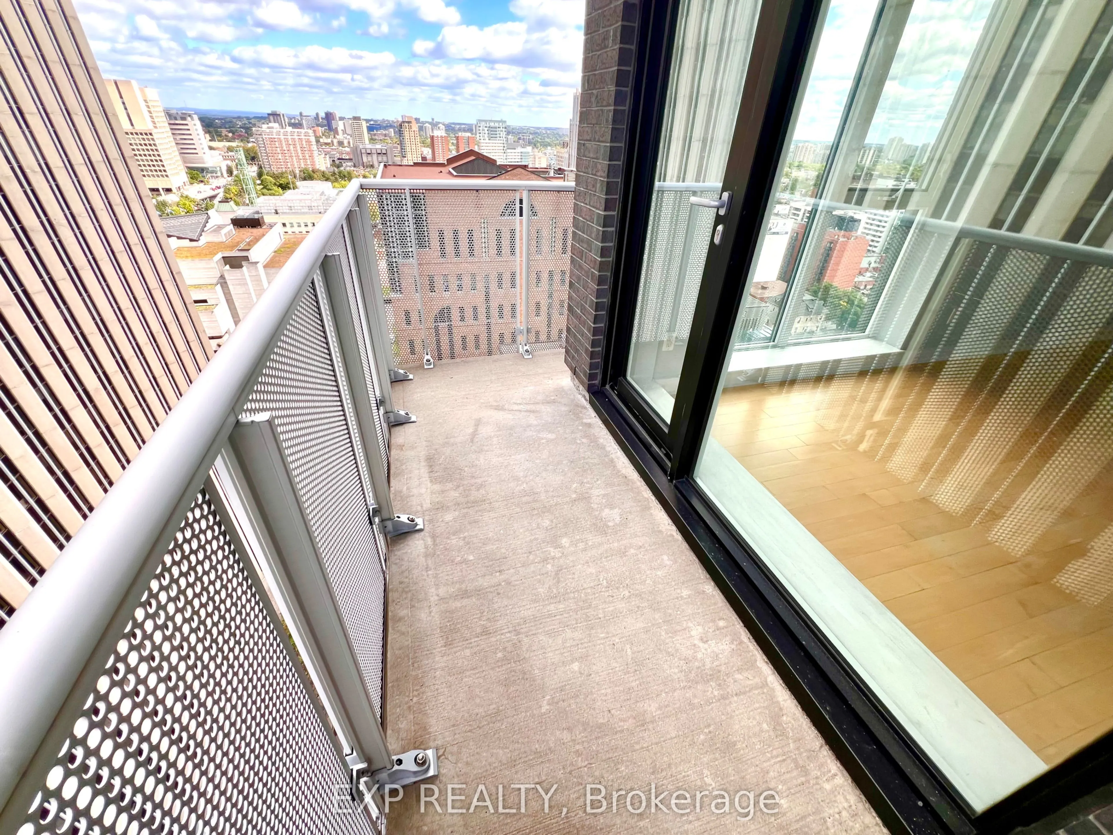 40 NEPEAN Street #2001
