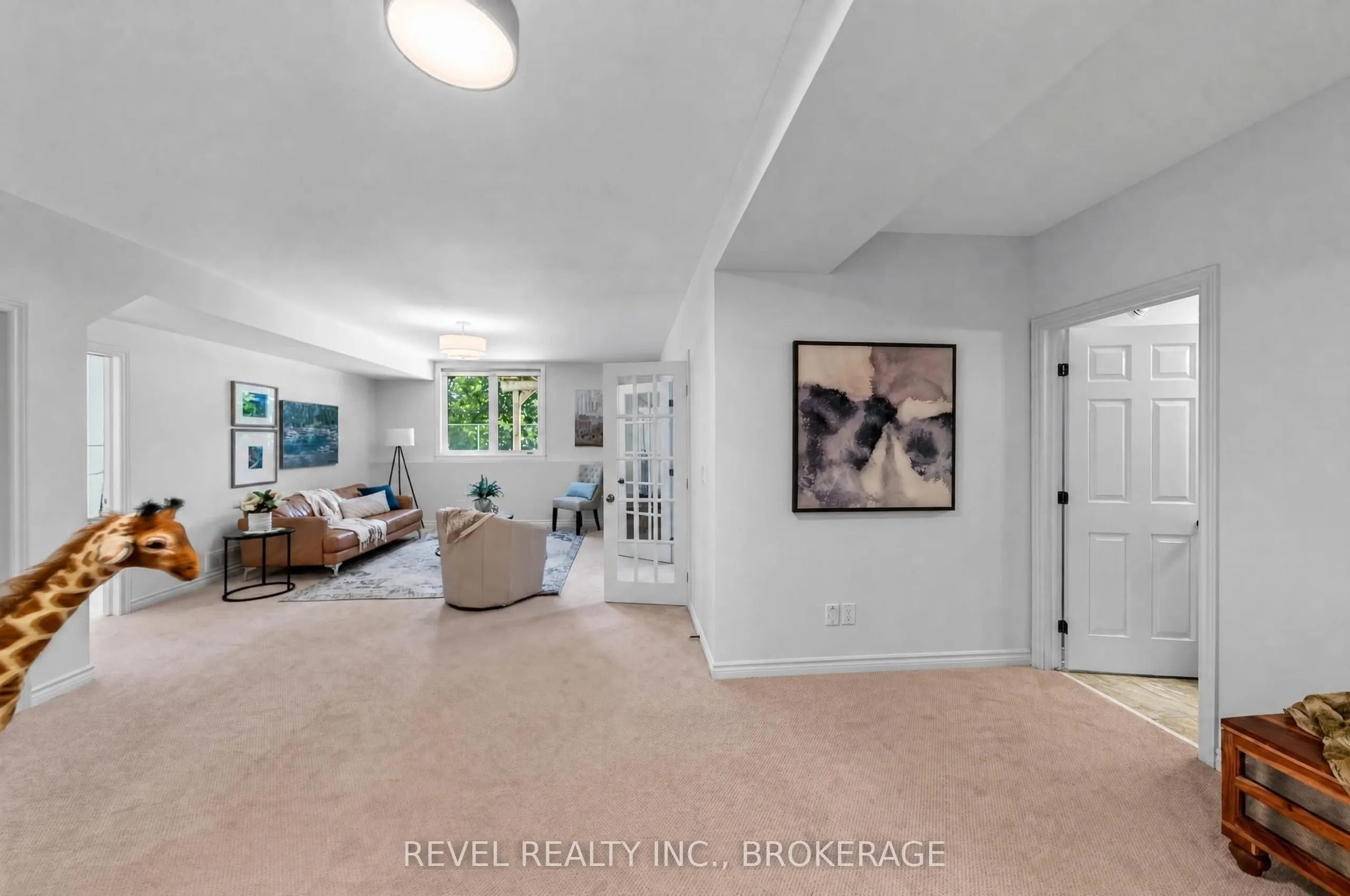 695 Fieldstone Drive