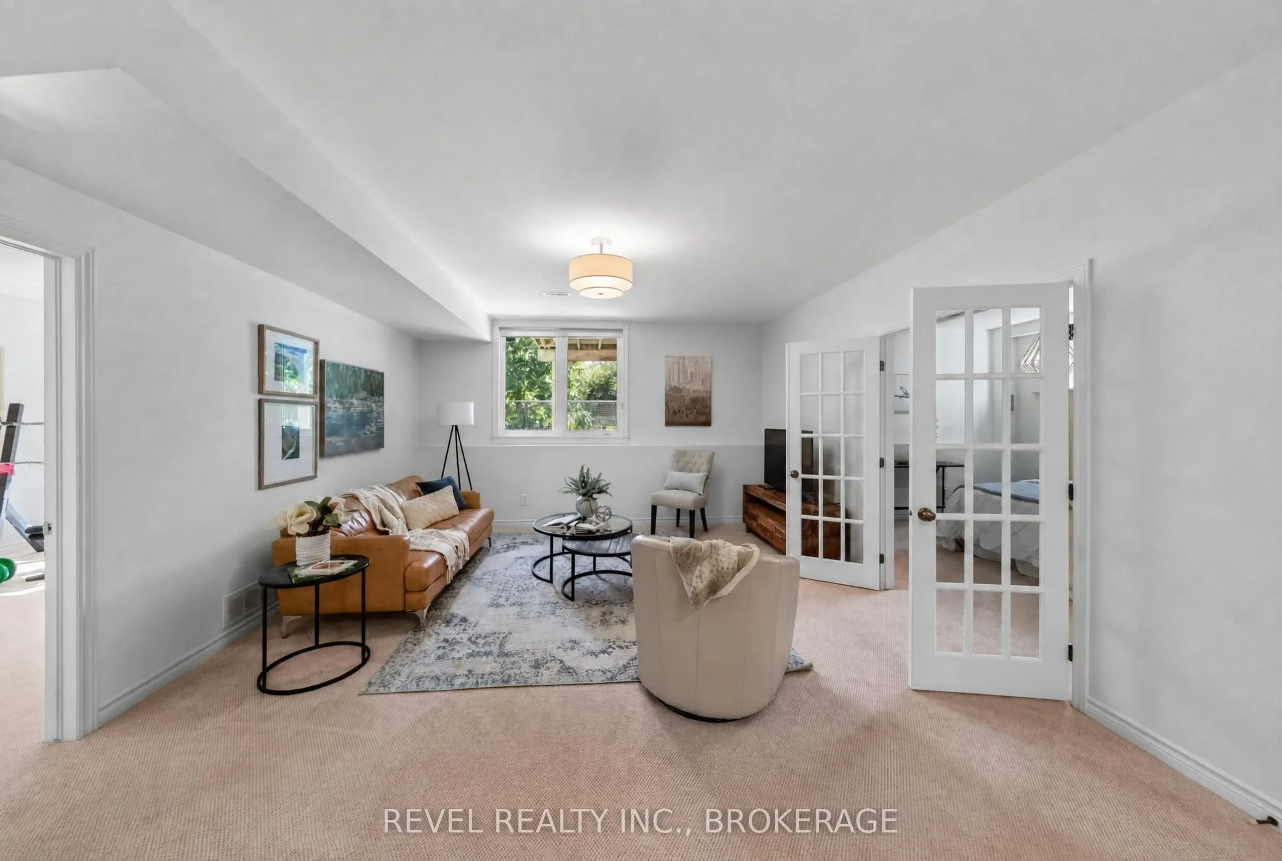 695 Fieldstone Drive