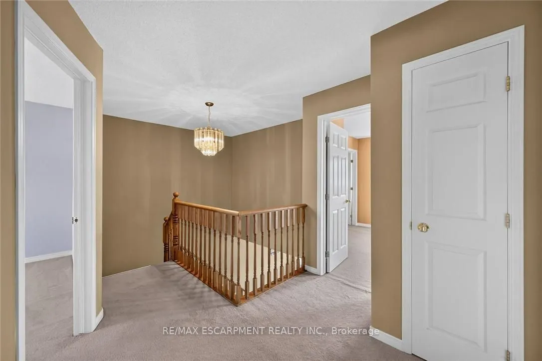 302 SOUTHBROOK Drive
