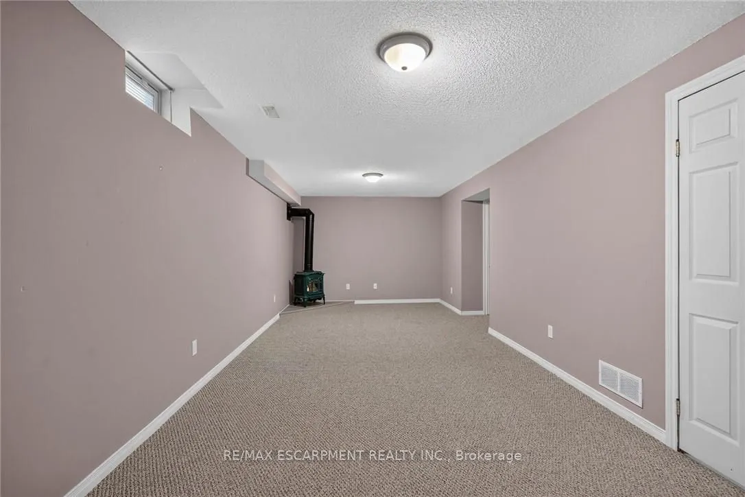 302 SOUTHBROOK Drive