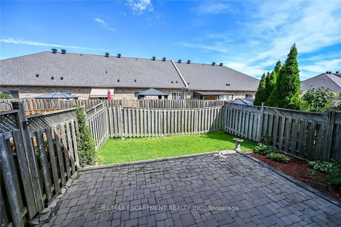302 SOUTHBROOK Drive
