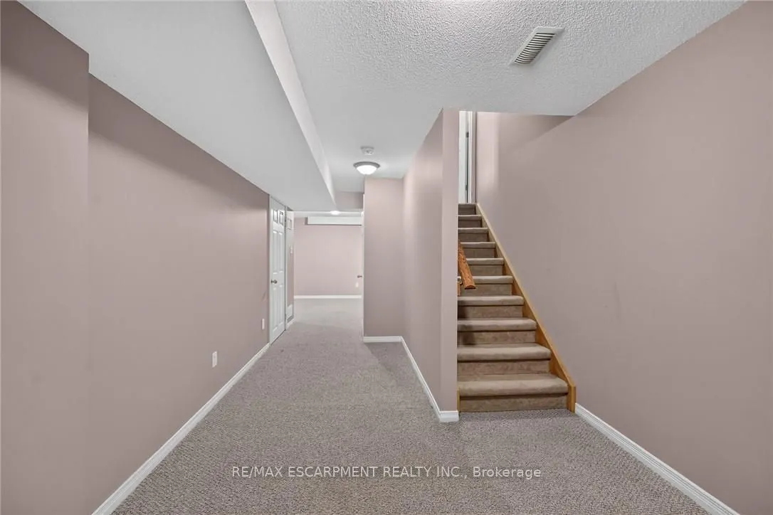 302 SOUTHBROOK Drive