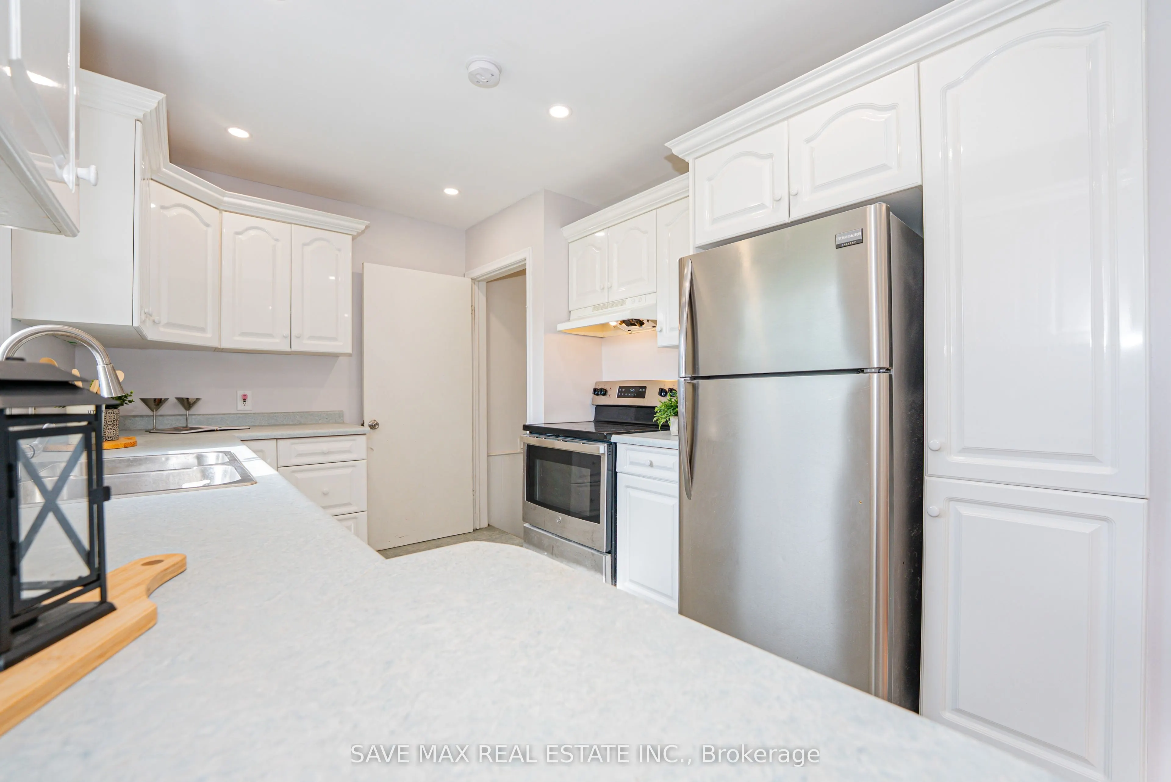 4443 Dorchester Road