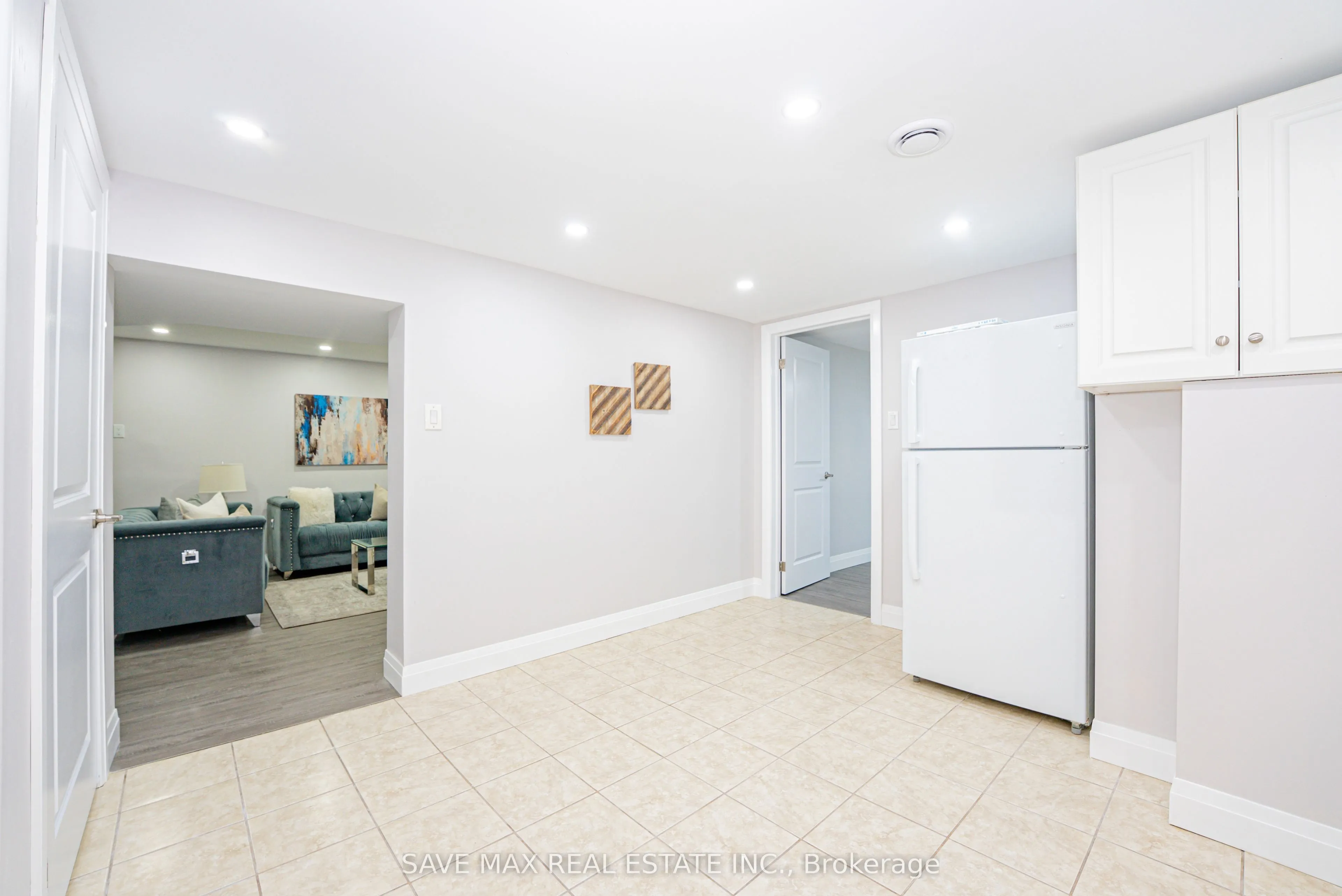 4443 Dorchester Road