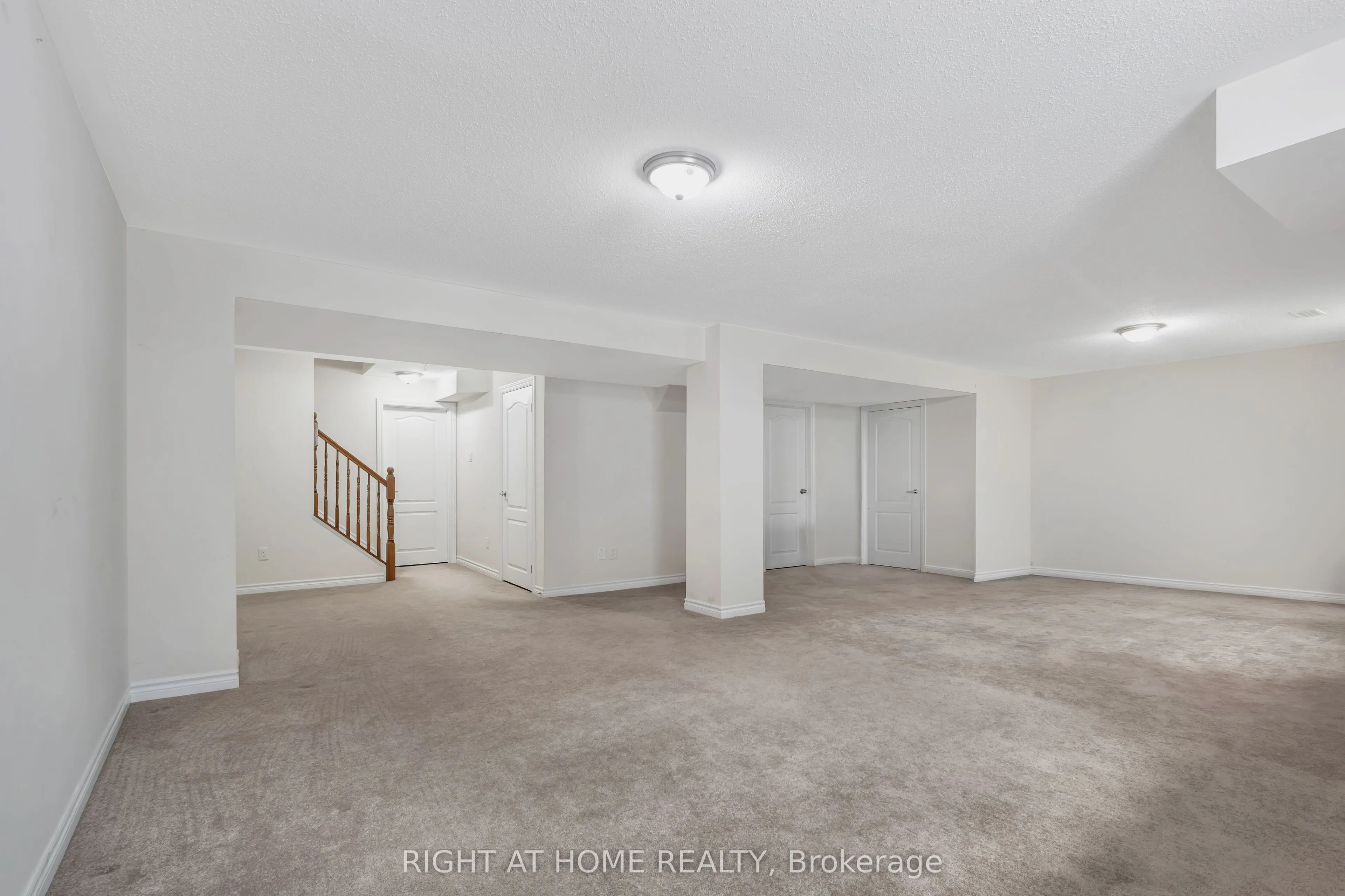 209 Rivertree Street