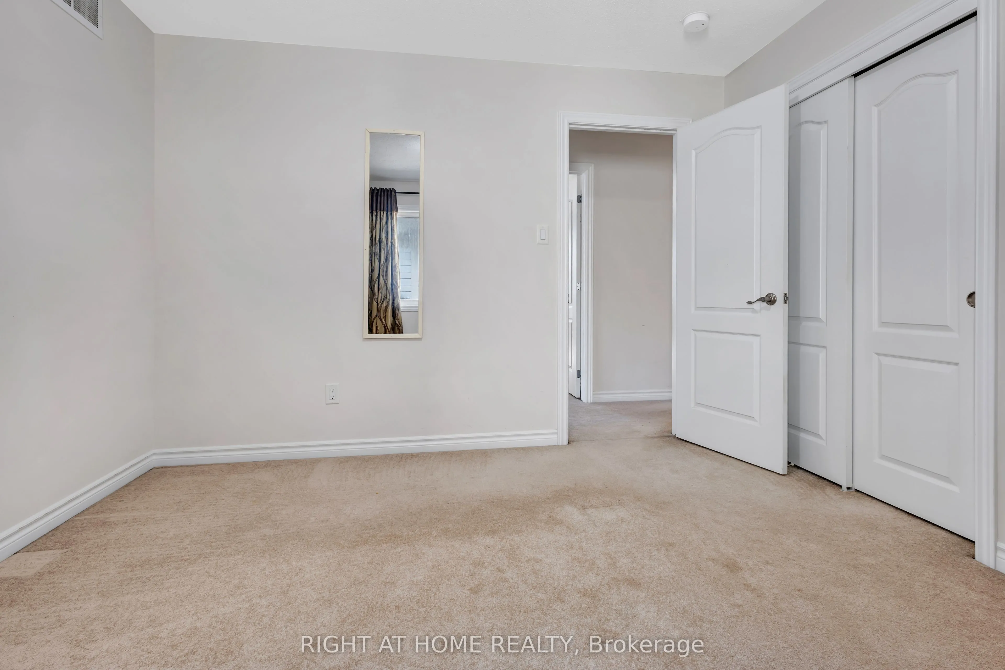 209 Rivertree Street