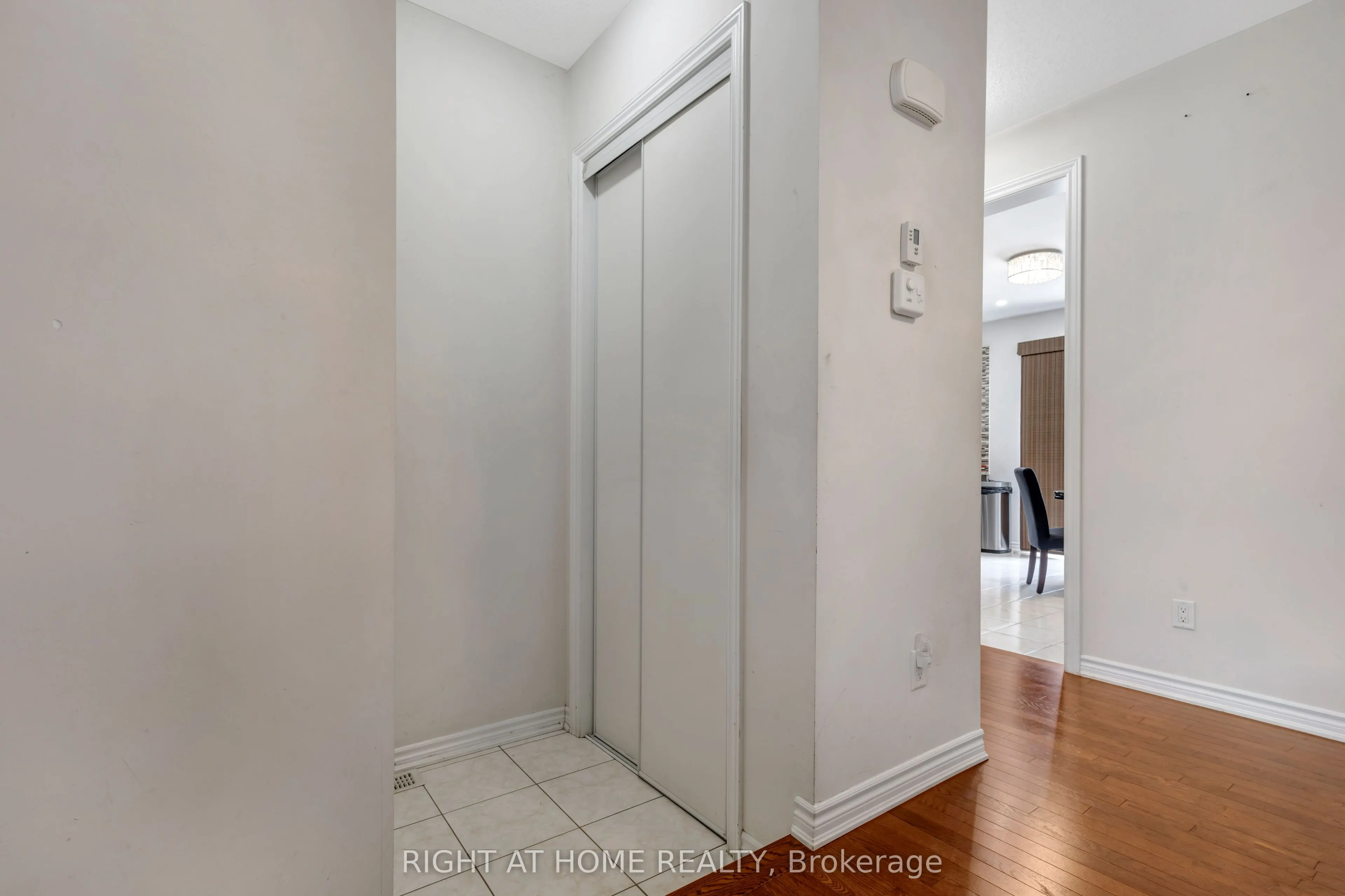 209 Rivertree Street