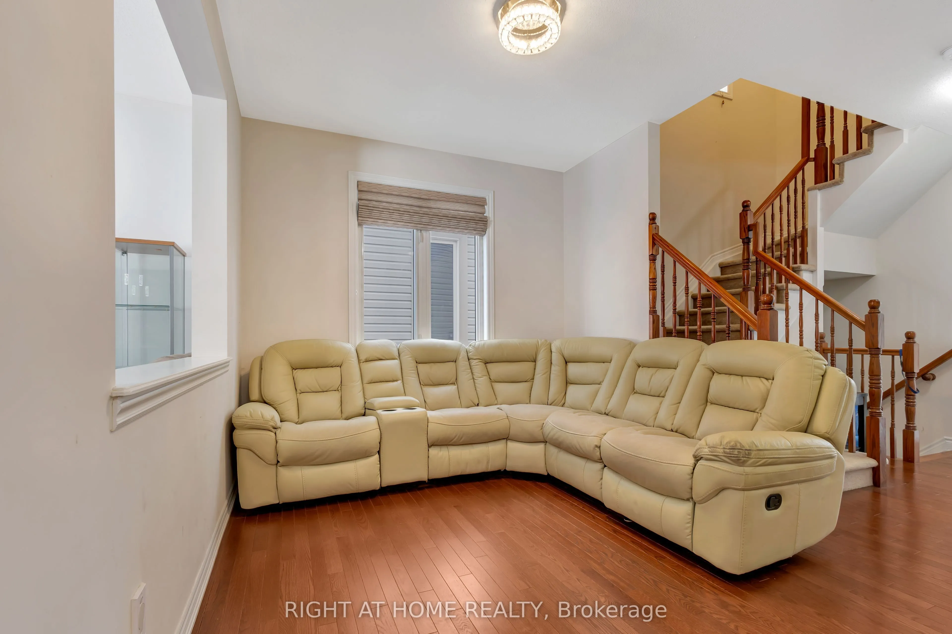 209 Rivertree Street